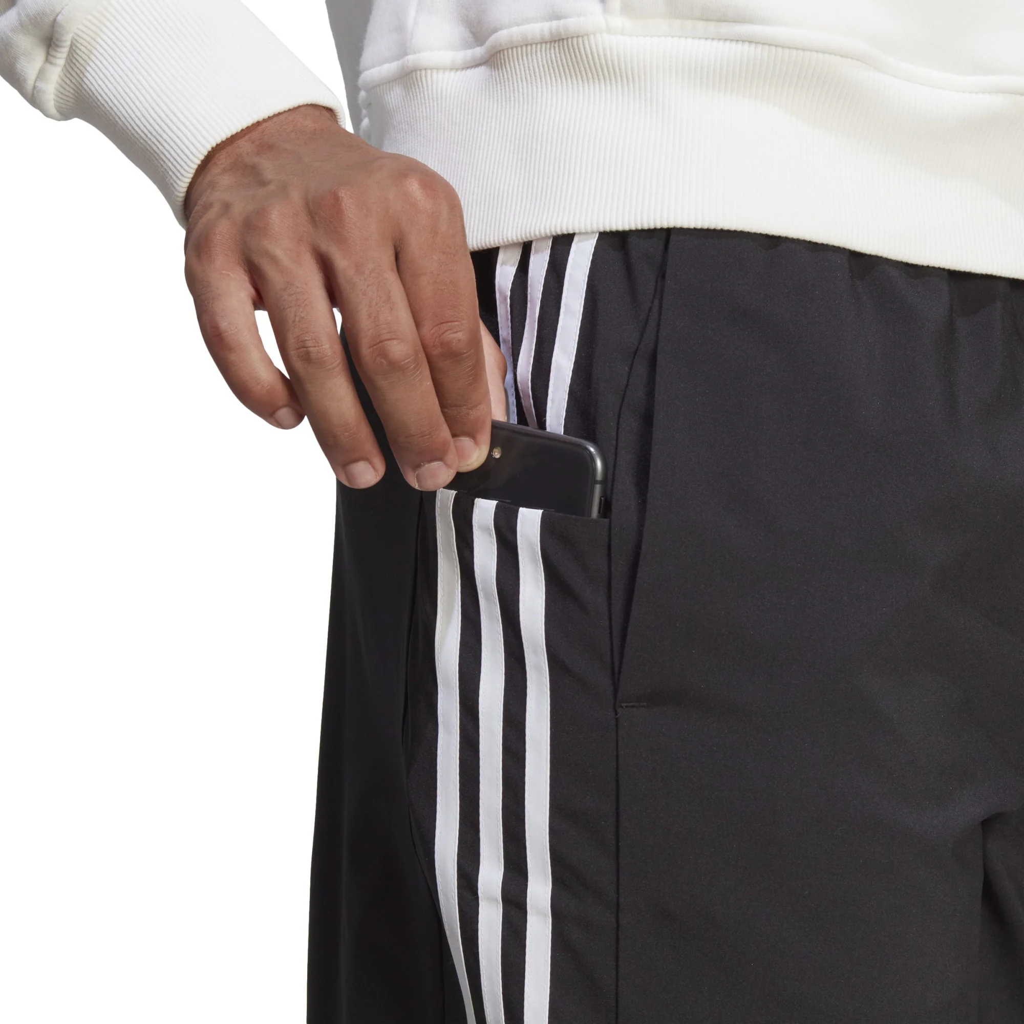 Men's Essentials Chelsea 3-Stripes Shorts - Image 4
