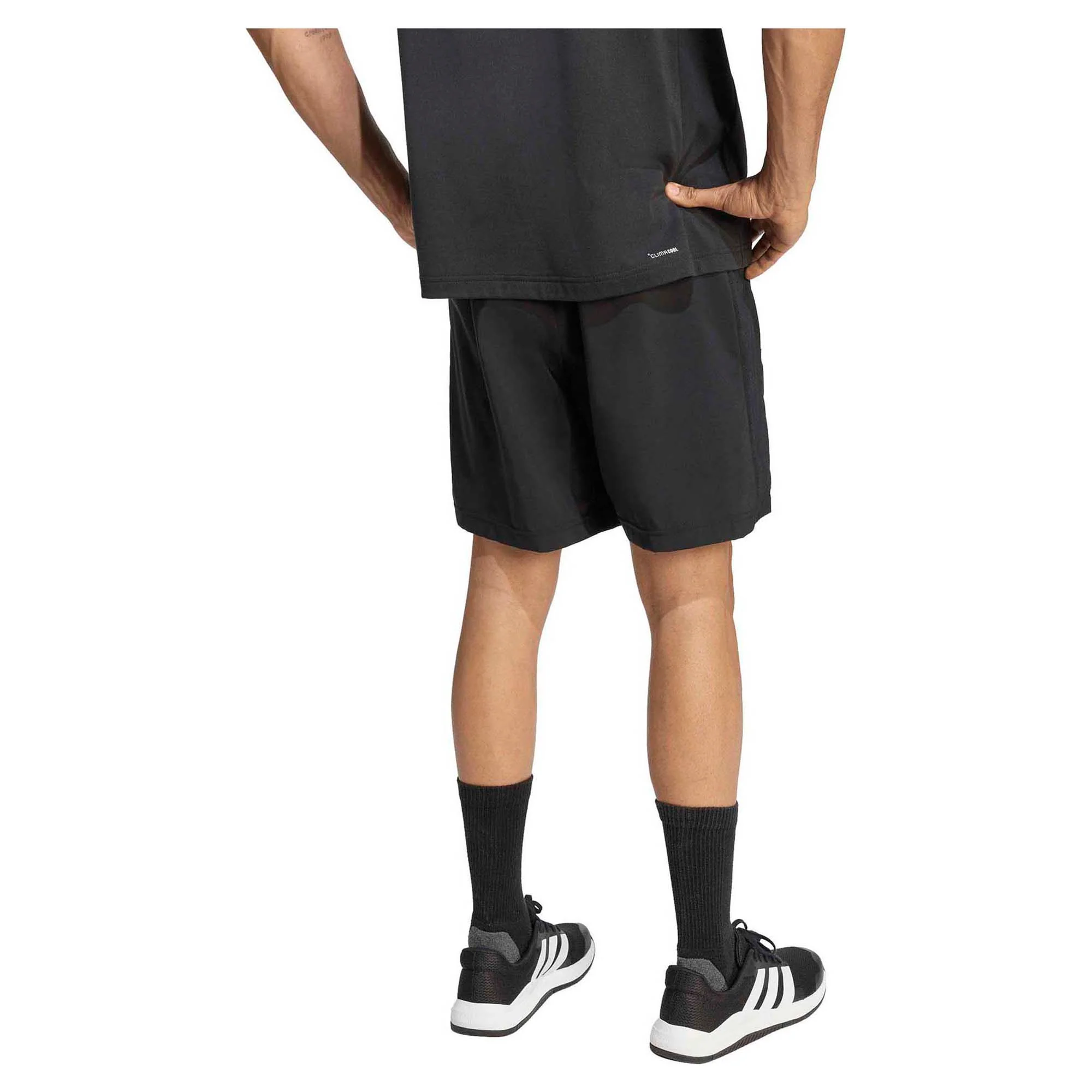 Men's Workout Essentials Base Woven 7 Inch Shorts - Image 3