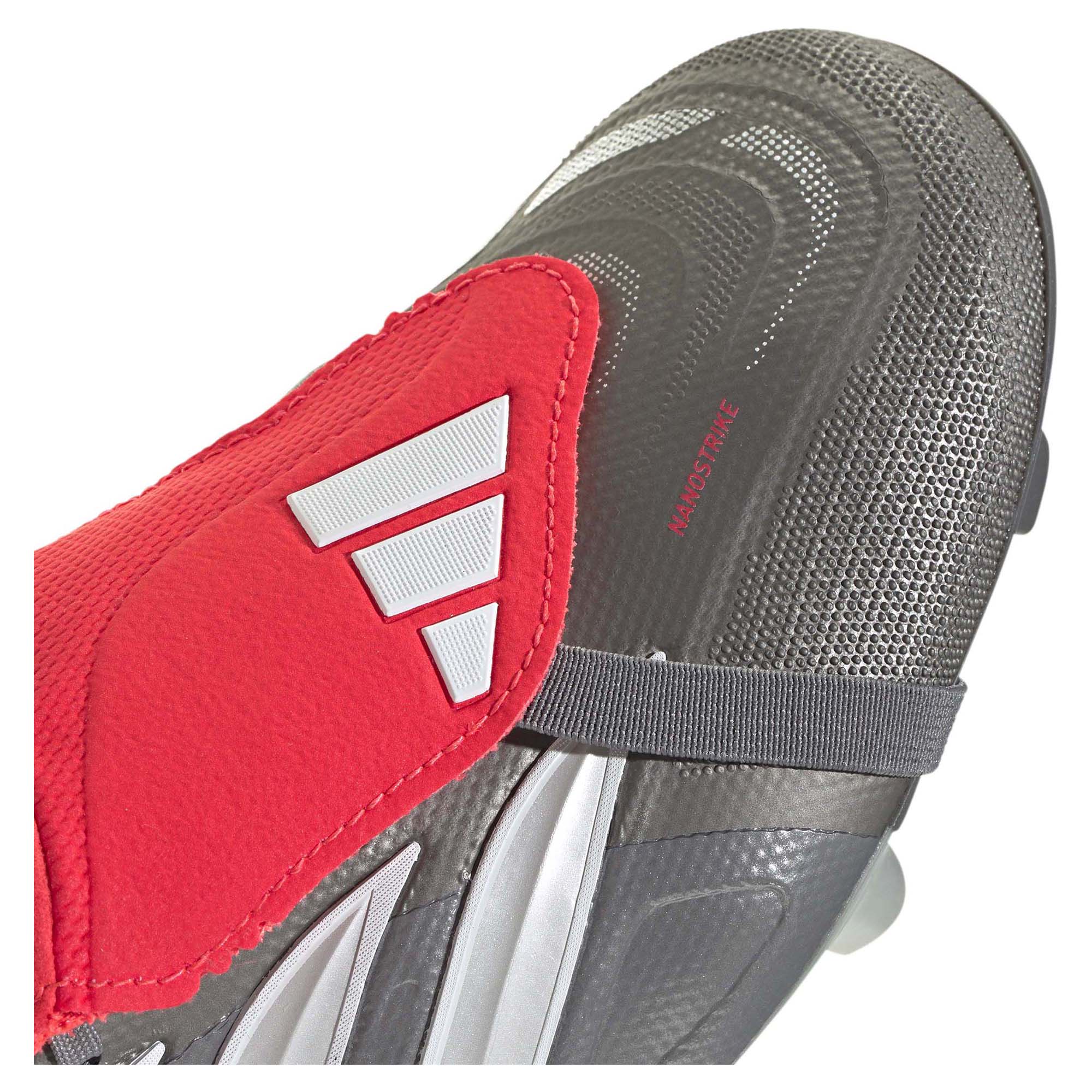Predator League Fold-over Tongue FG/MG Unisex Football Boots - Image 7