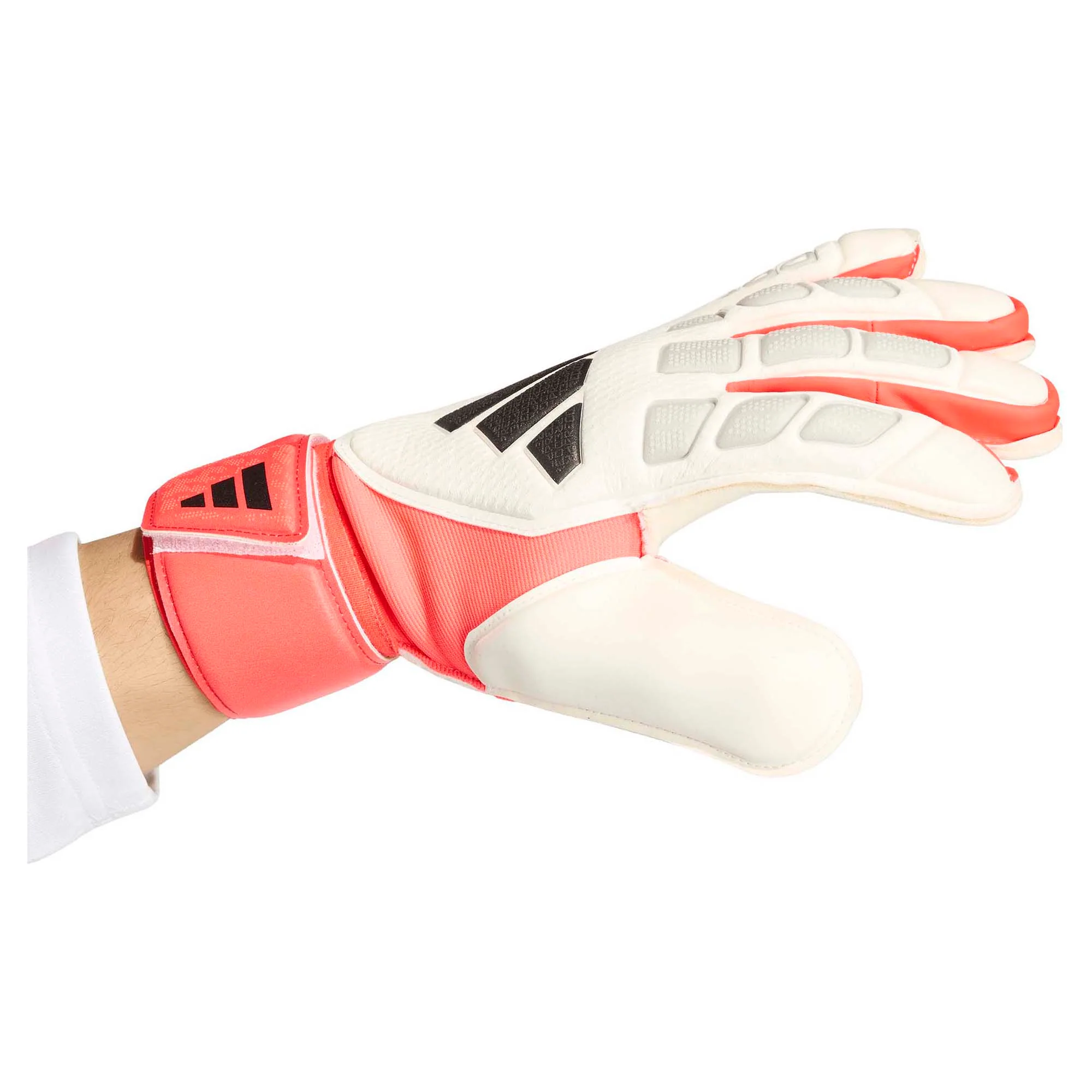 Predator Match Soccer Goalkeeper Gloves - Image 6