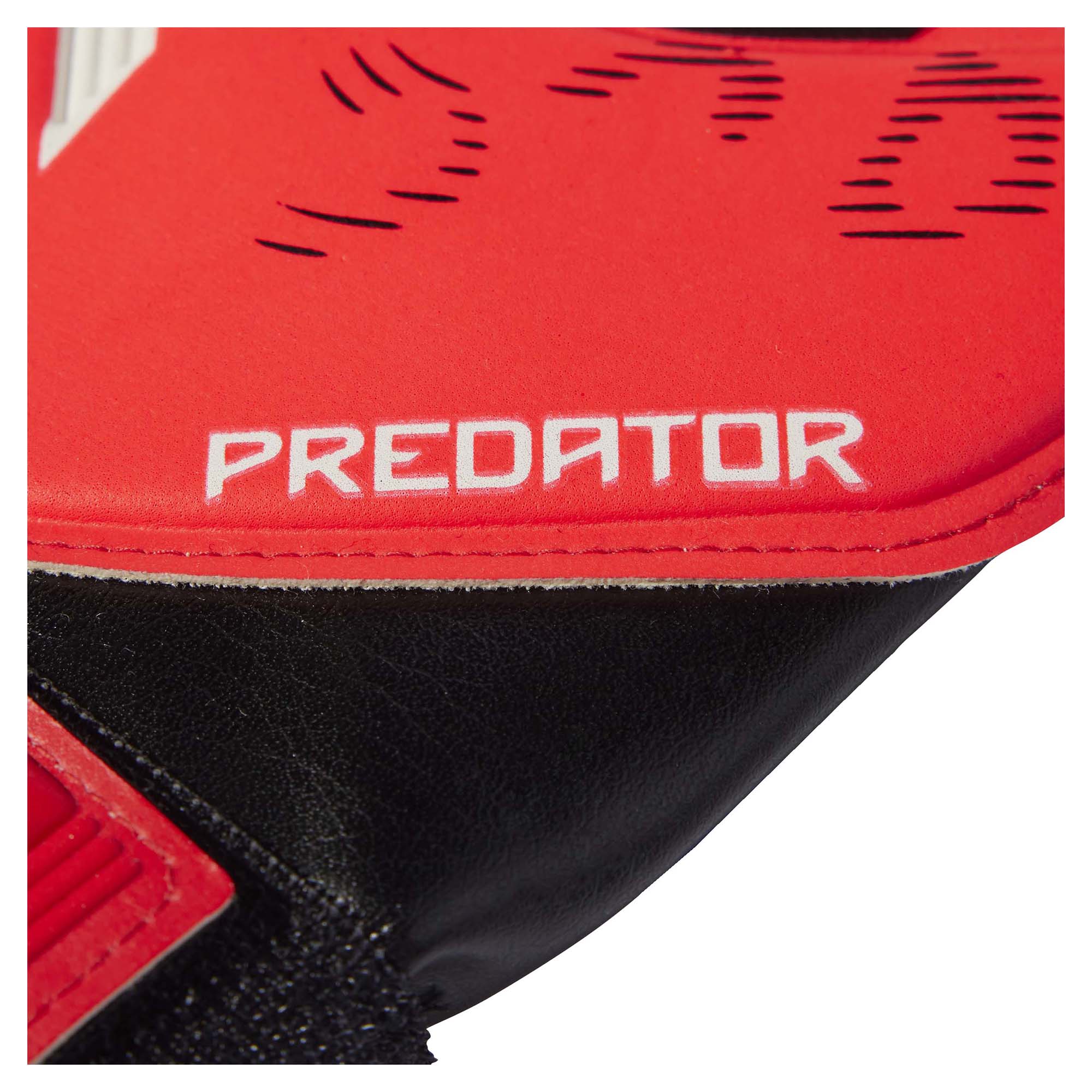 Junior's Predator Training Goalkeeper Soccer Gloves - Image 2