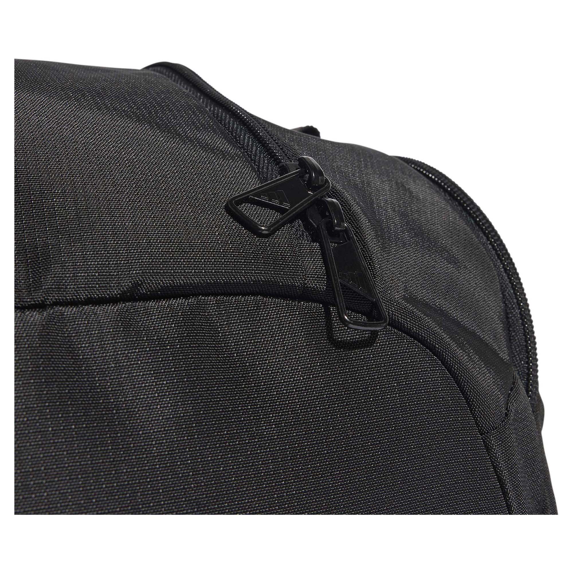 Training Defender Medium Duffle Bag - Image 6