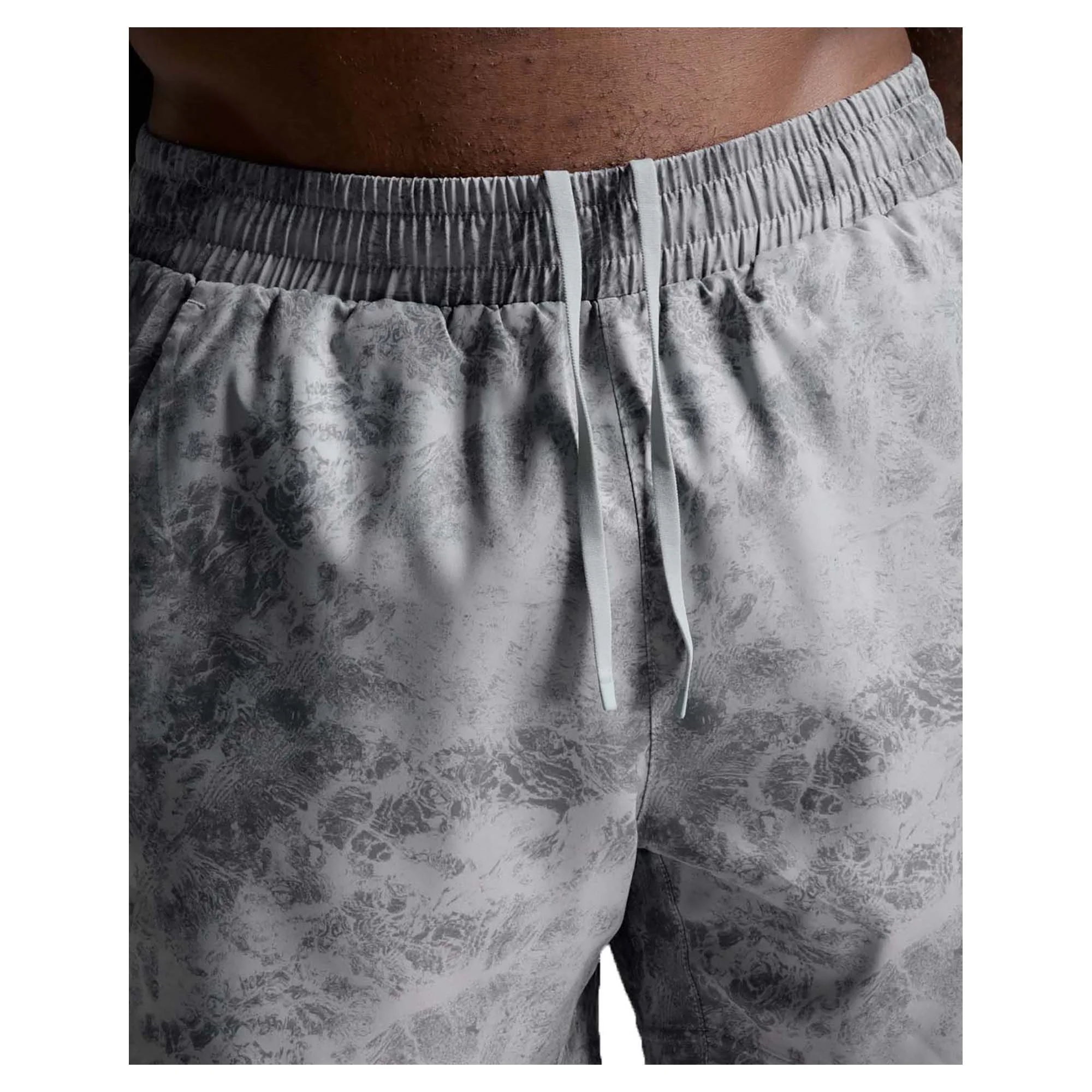 Men's Aero 5 Inch Shorts - Image 3