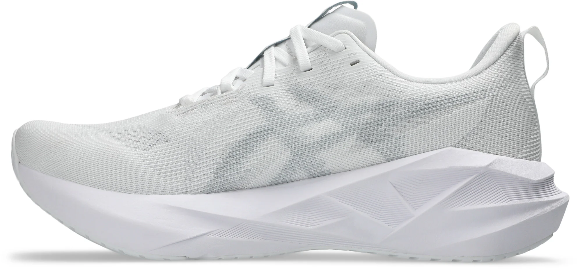 Novablast 5 Men's Running Shoes - Image 2