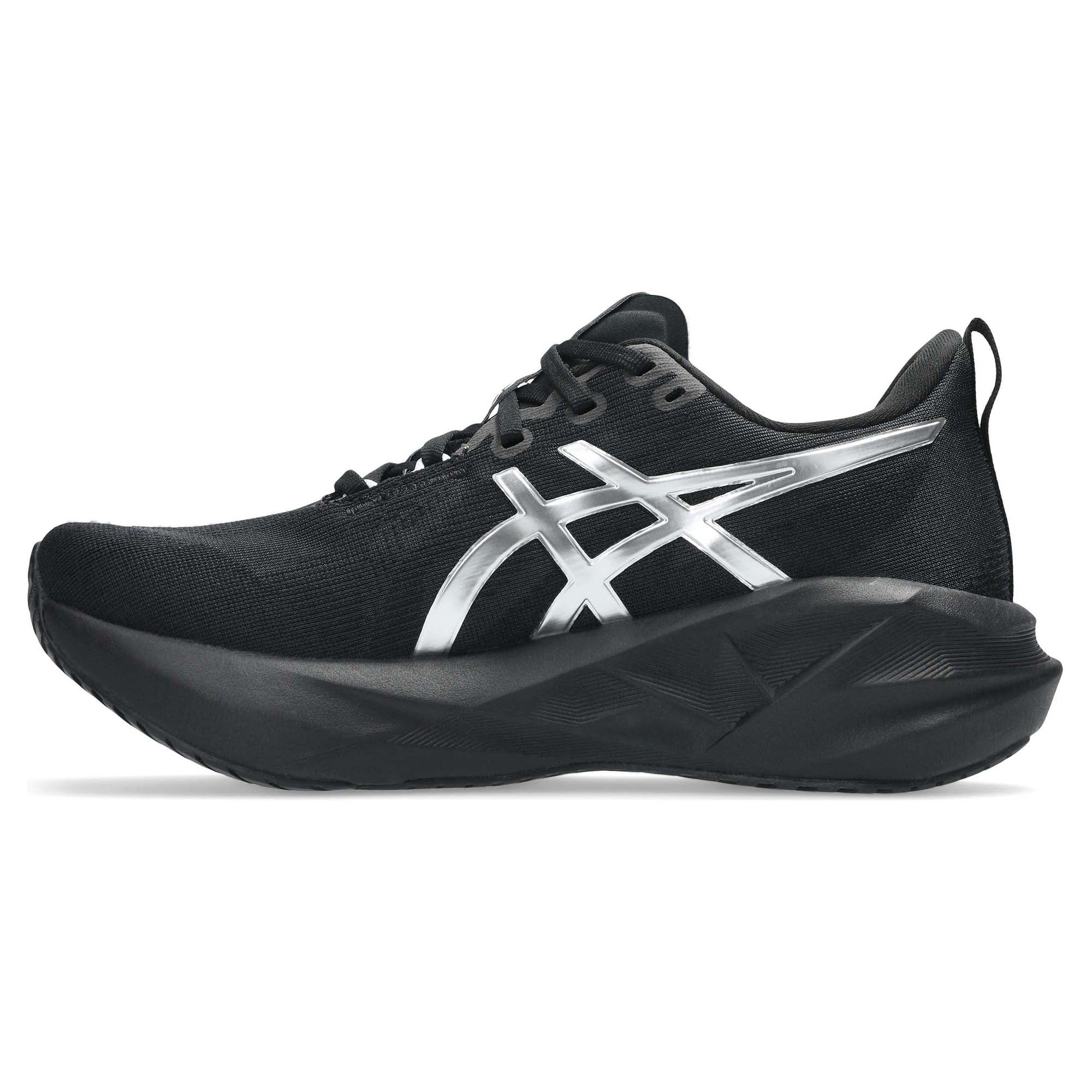 Novablast 5 Platinum Women's Running Shoes (Width B) - Image 2
