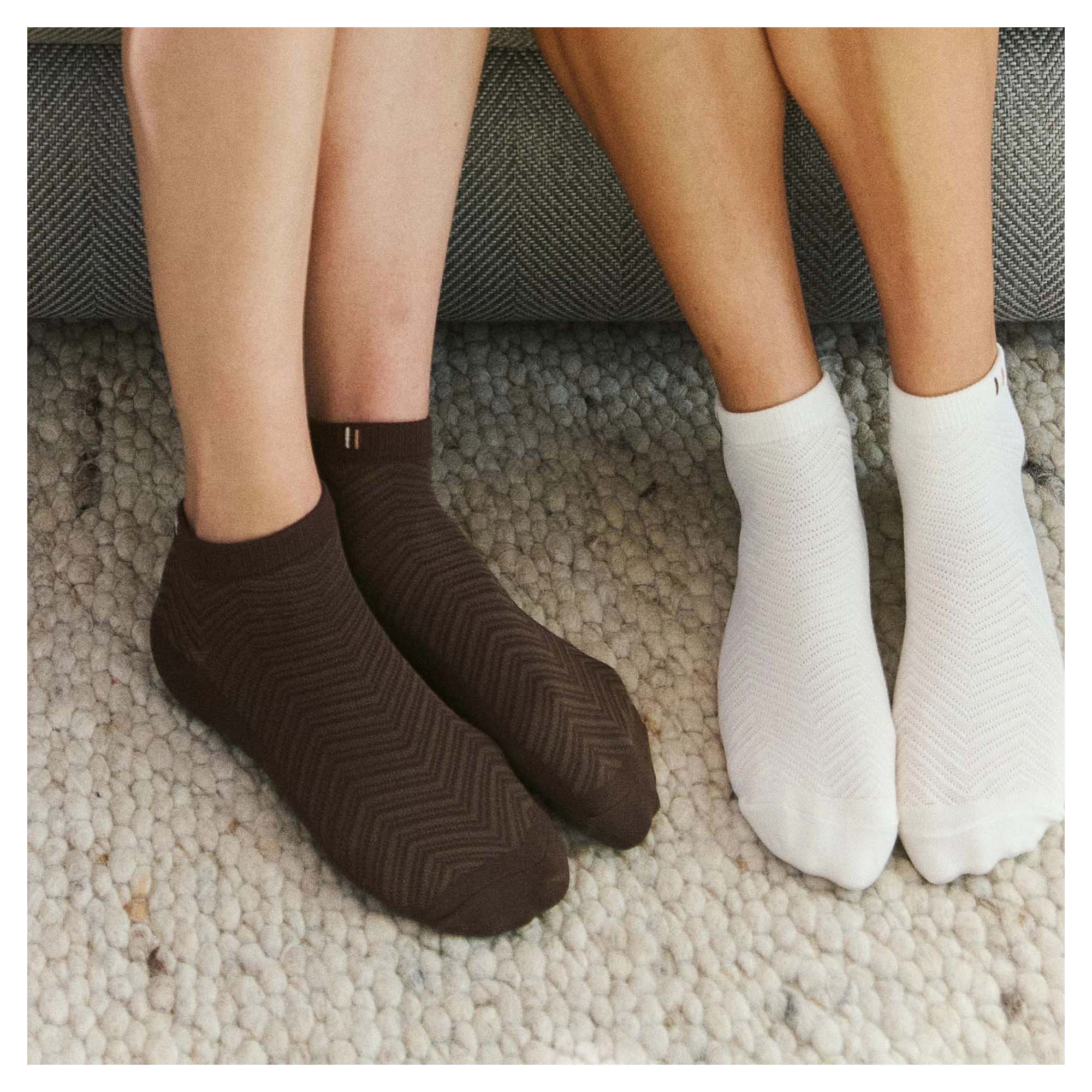 Studio Grippy Ankle Socks (2 Pack) - Image 4