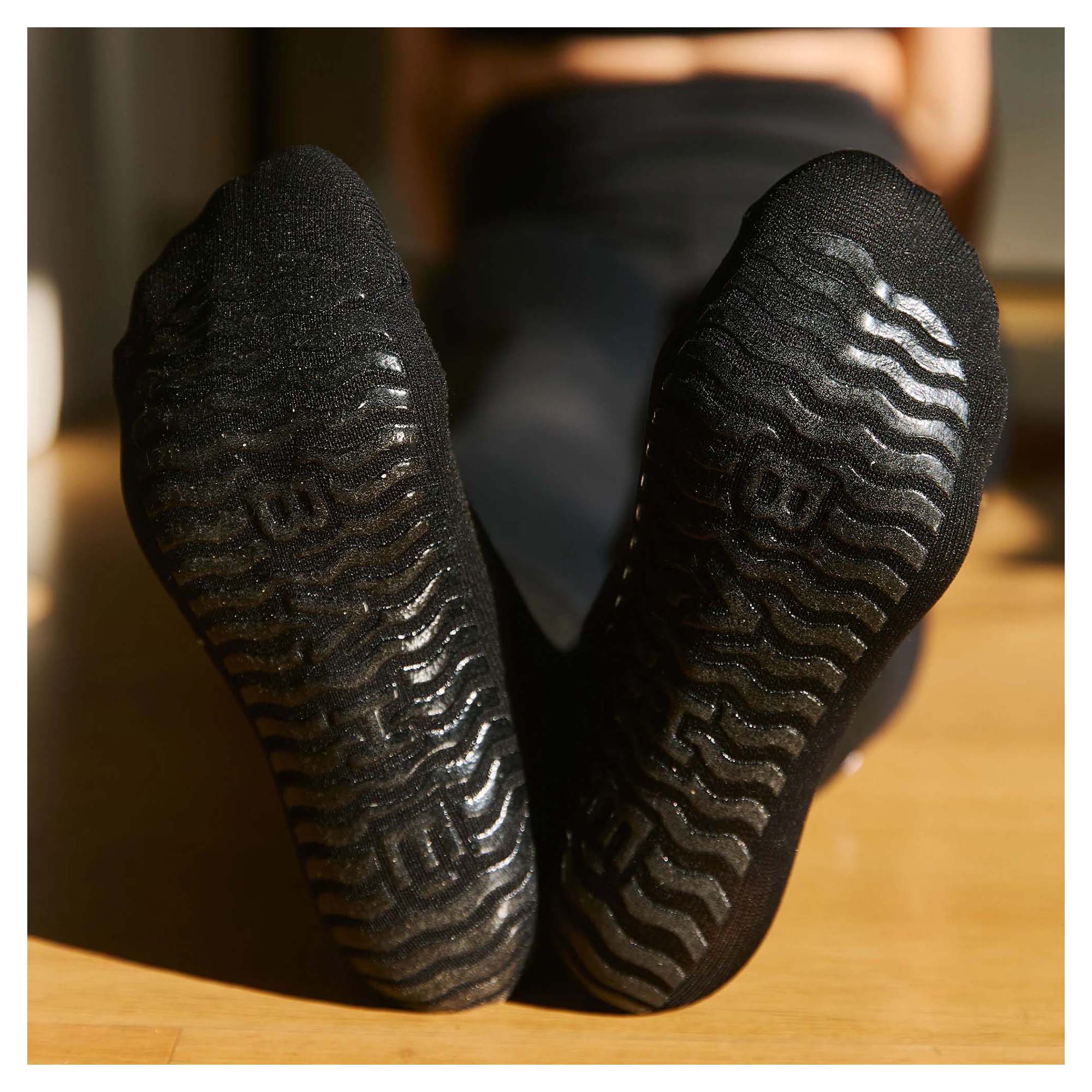 Studio Grippy Crew Socks (2 Pack) - Image 7
