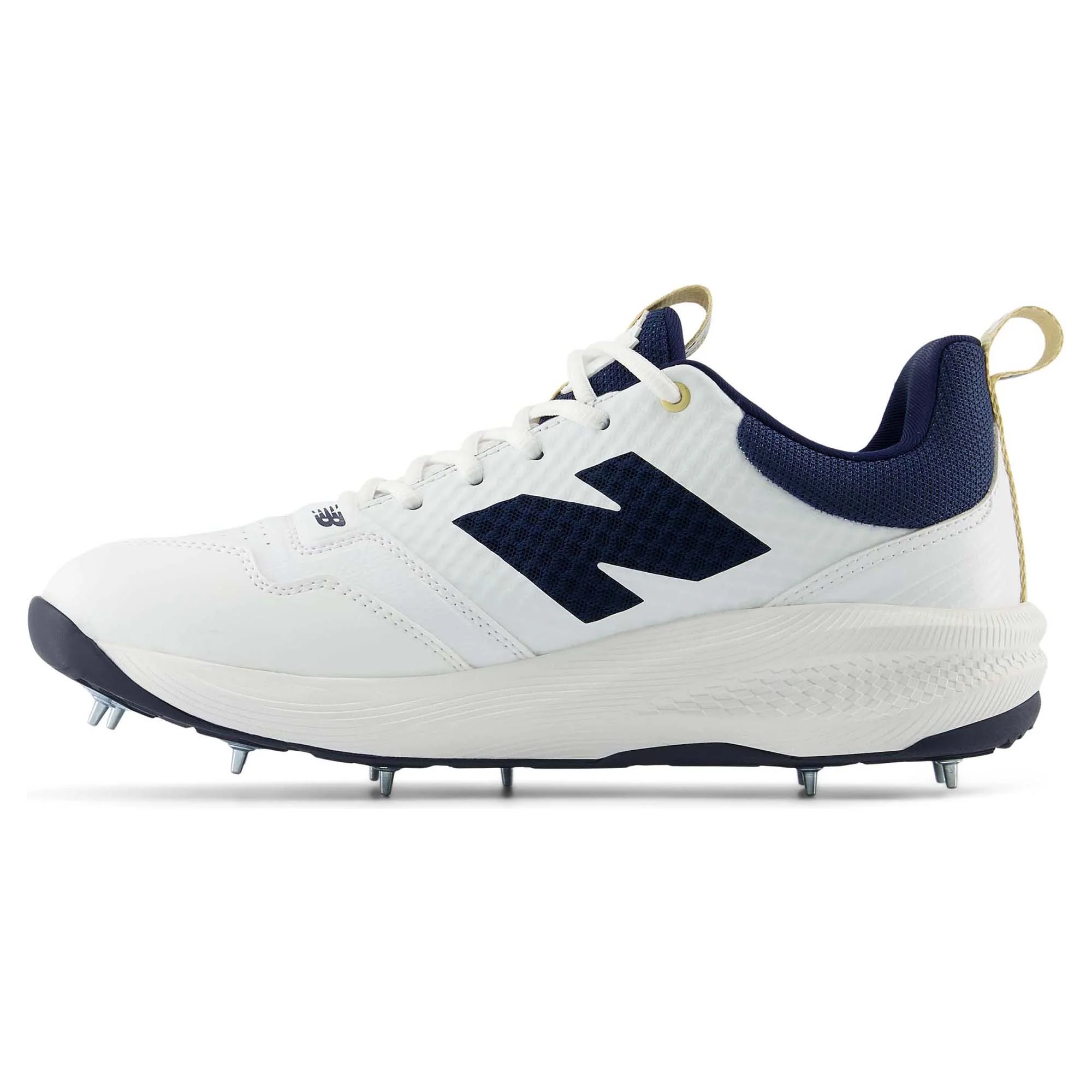 FuelCell CK4030 V5 Spike Men's Cricket Shoes (Width 4E) - Image 2