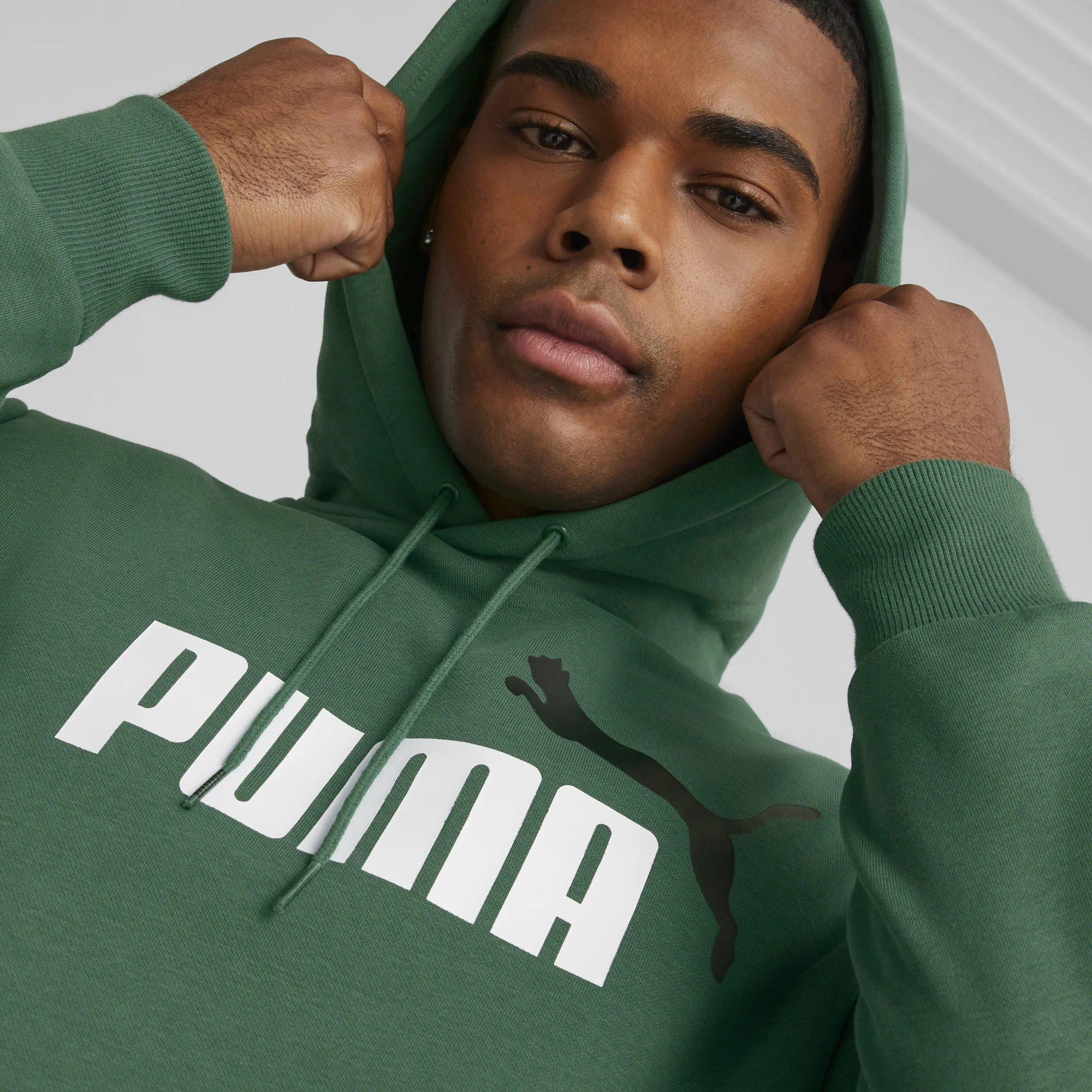 Men's Essentials+ 2 Coloured Big Logo Fleece Hoodie - Image 4