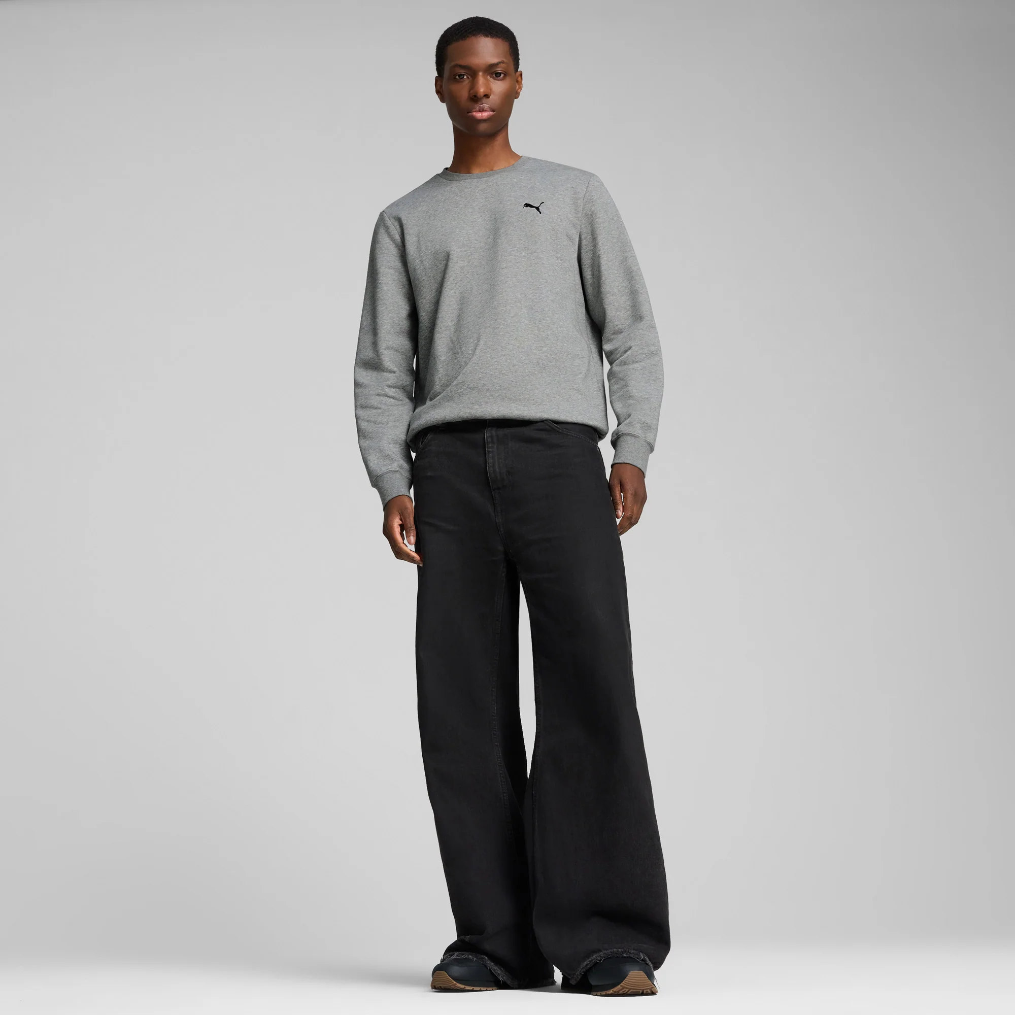 Men's Essentials Crew Fleece Crew Sweatshirt - Image 5