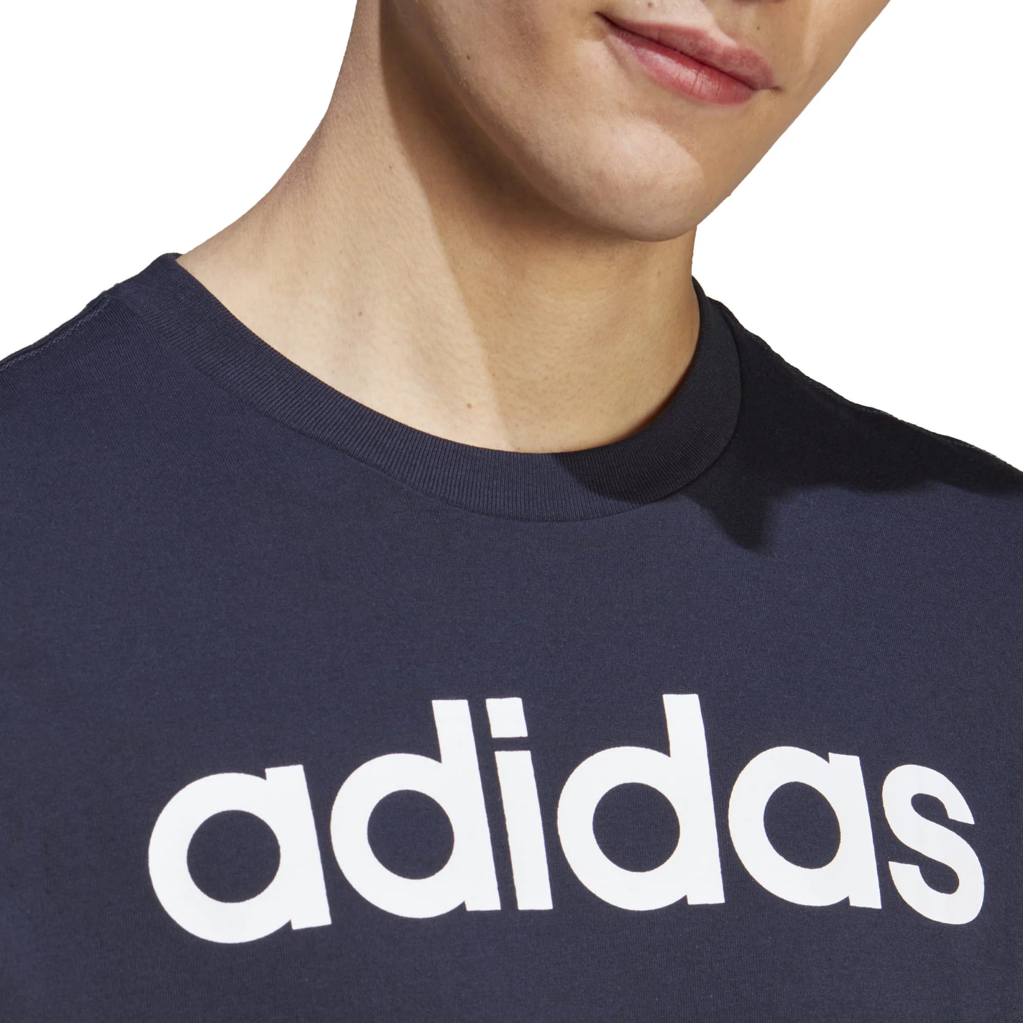 Men's Essentials Single Jersey Linear Embroidered Logo T-Shirt - Image 2