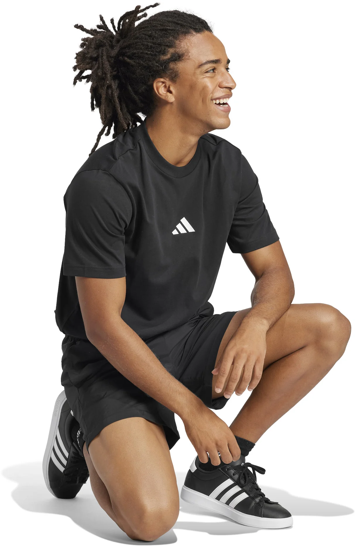 Men's Essentials Small Logo Single Jersey T-Shirt - Image 6