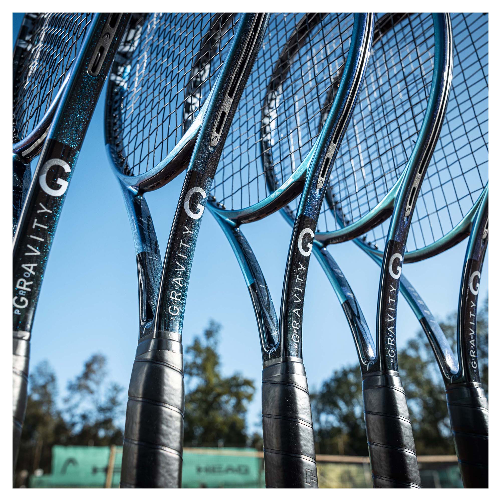Gravity Team 2025 Tennis Racquet - Image 4