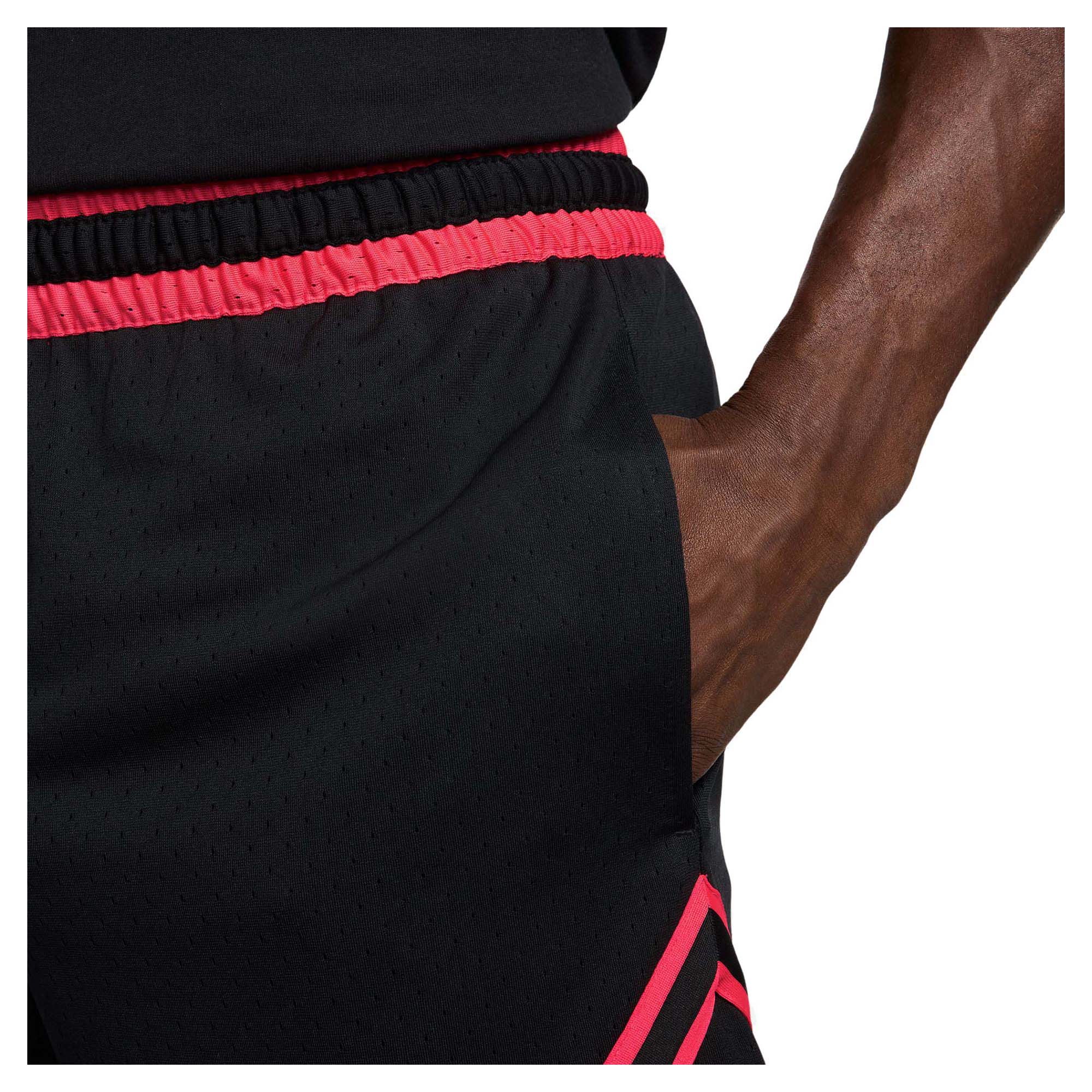 Men's Sport Mesh Diamond Shorts - Image 4