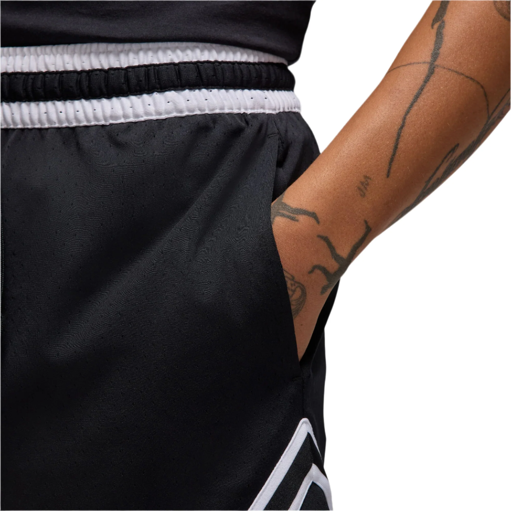 Men's Sport Mesh Diamond Shorts - Image 4