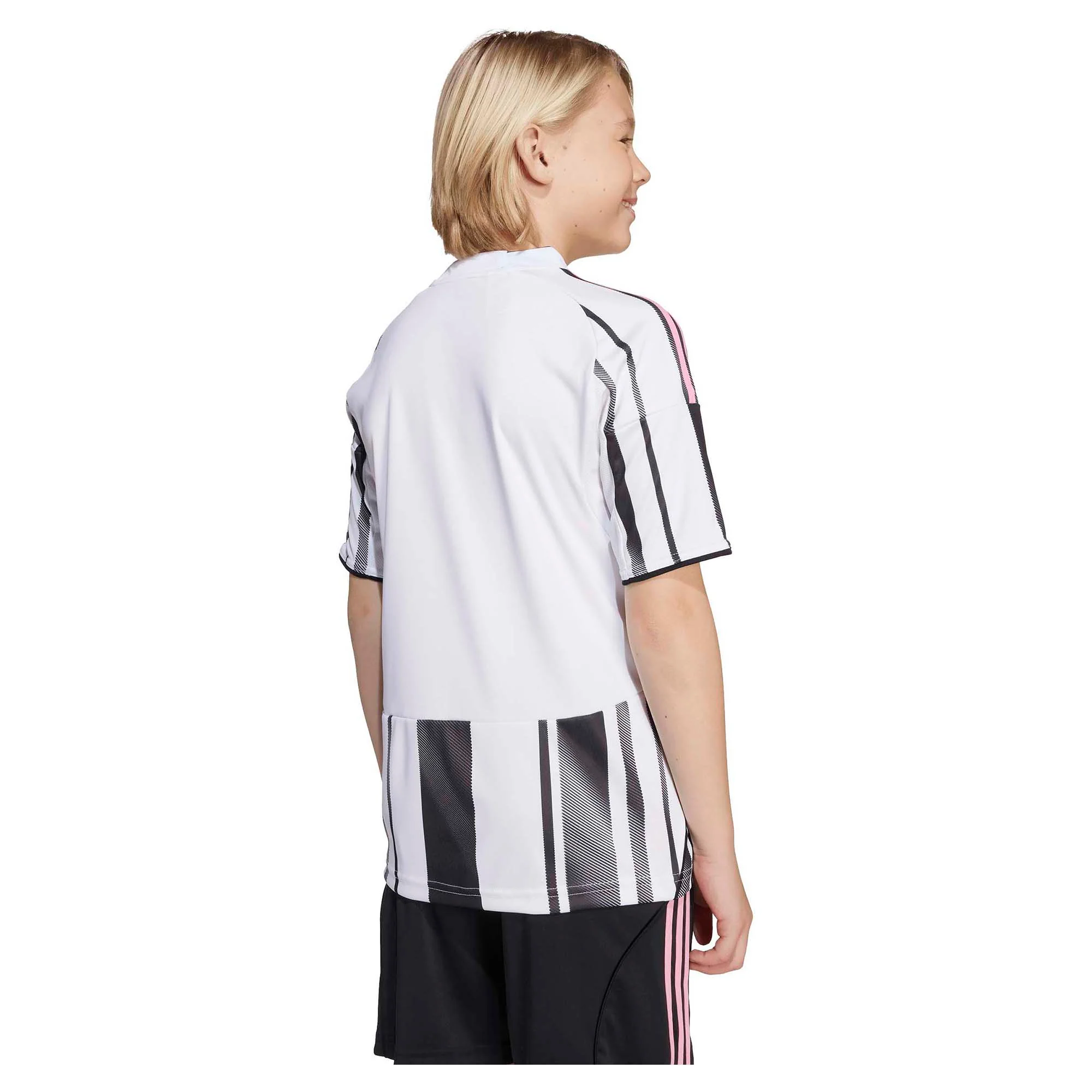 Junior's Juventus FC 2025/26 Home Soccer Jersey - Image 4