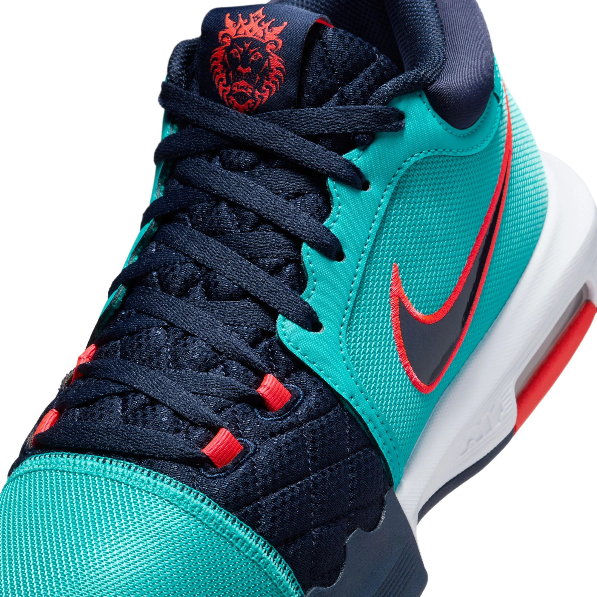 Lebron Witness VIII Basketball Shoes - Image 5