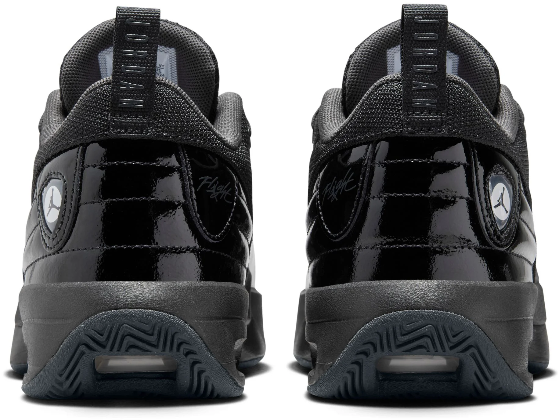 Max Aura 6 Junior's Basketball Shoes - Image 3