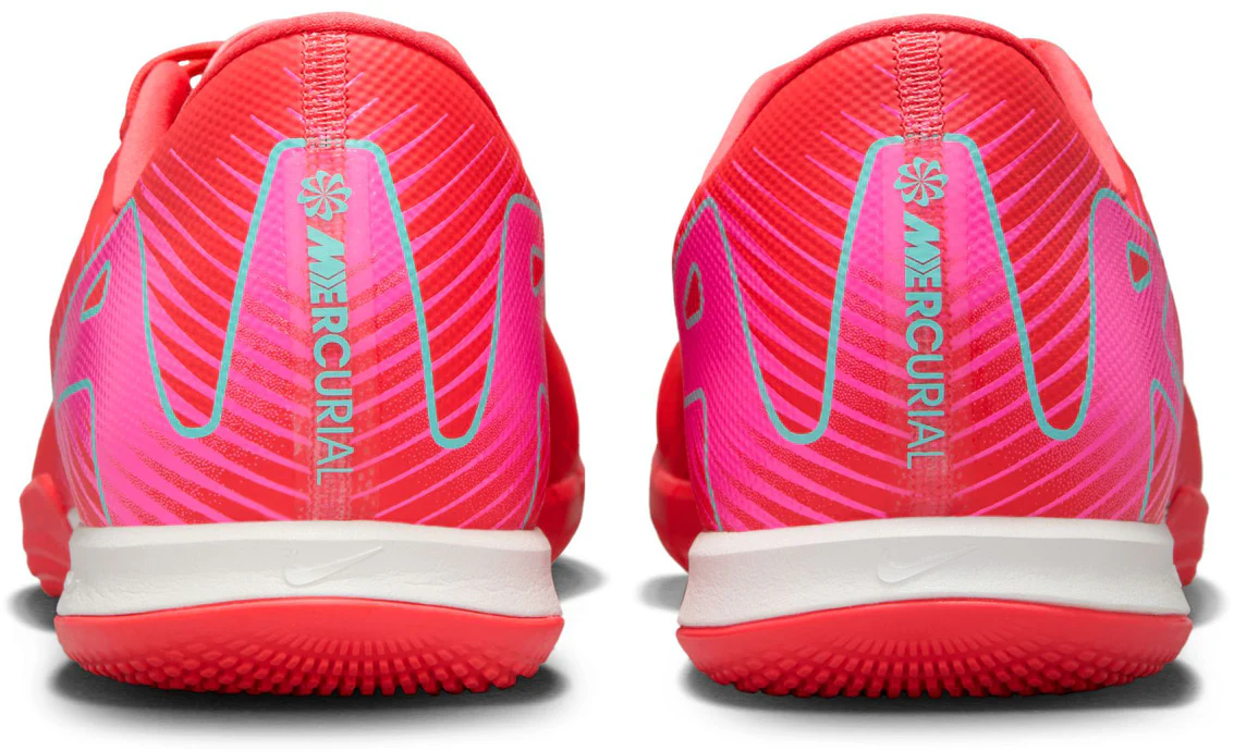 Nike Mercurial Vapor 16 Academy IC Low Top Soccer Shoes - Image 3