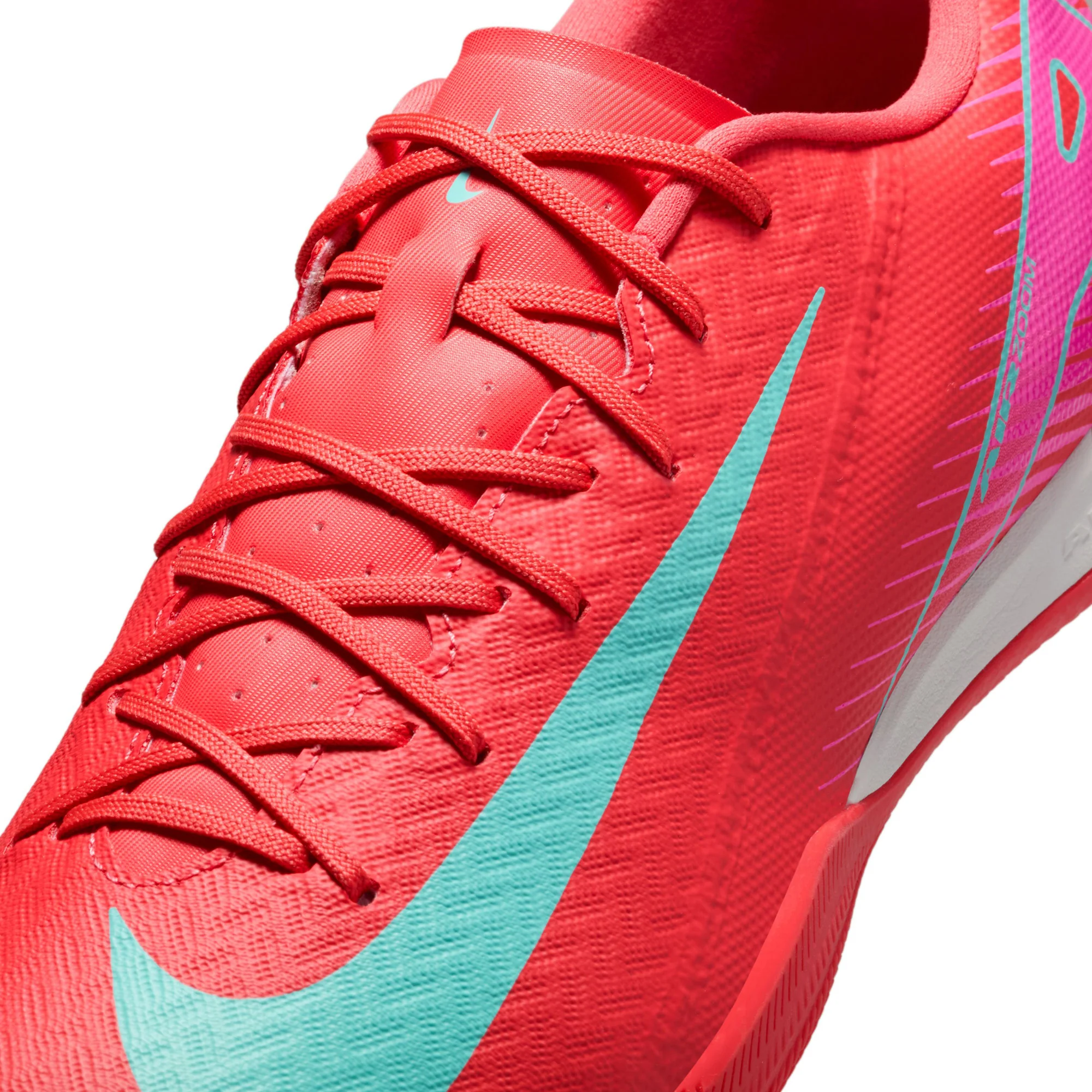 Nike Mercurial Vapor 16 Academy IC Low Top Soccer Shoes - Image 5