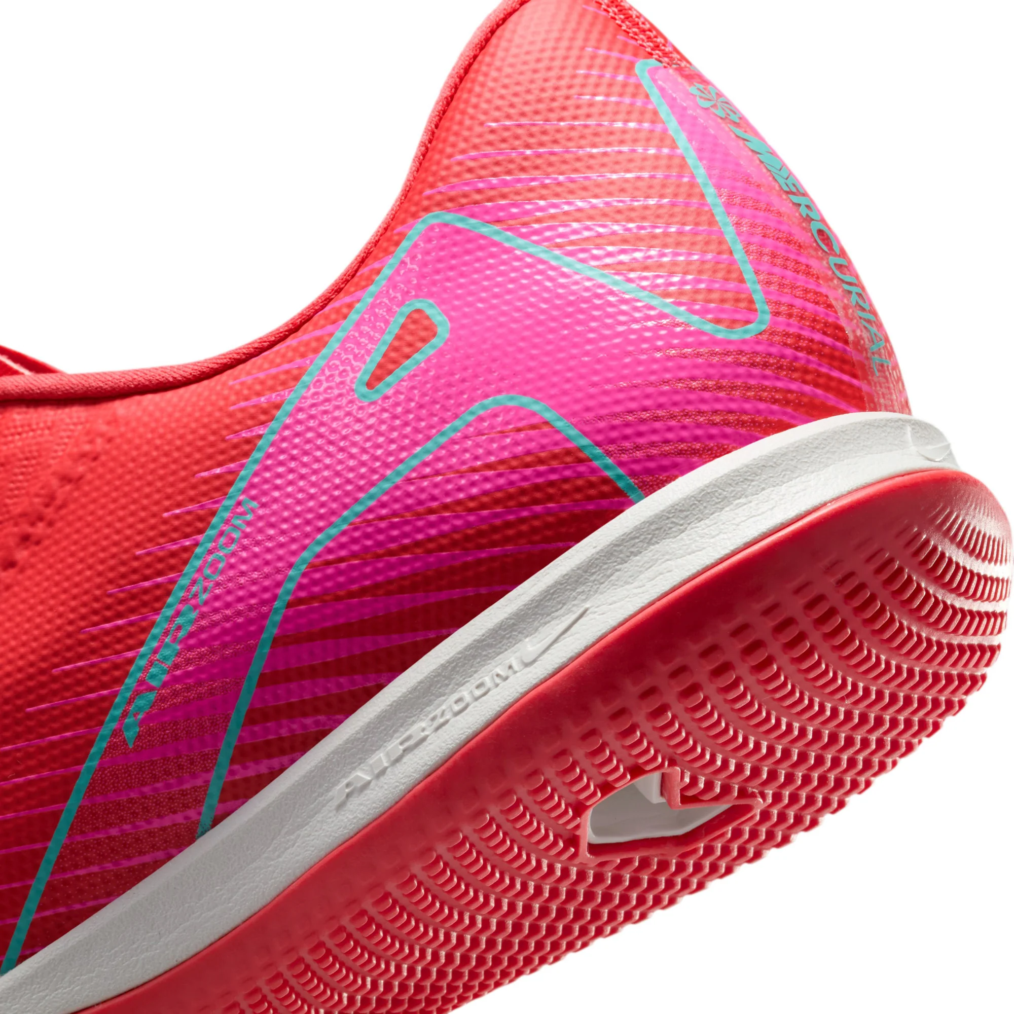 Nike Mercurial Vapor 16 Academy IC Low Top Soccer Shoes - Image 6