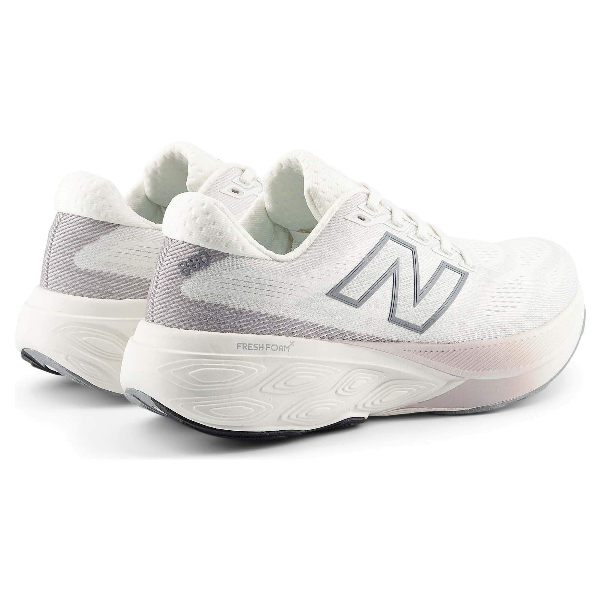 Fresh Foam X 880v15 Women's Running Shoes (Width D) - Image 4
