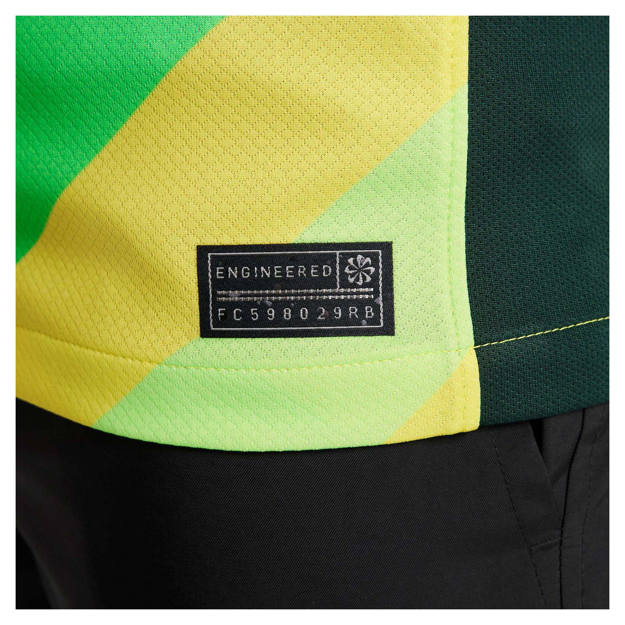 Junior's Australia 2025/26 Stadium Home Replica Soccer Jersey - Image 7