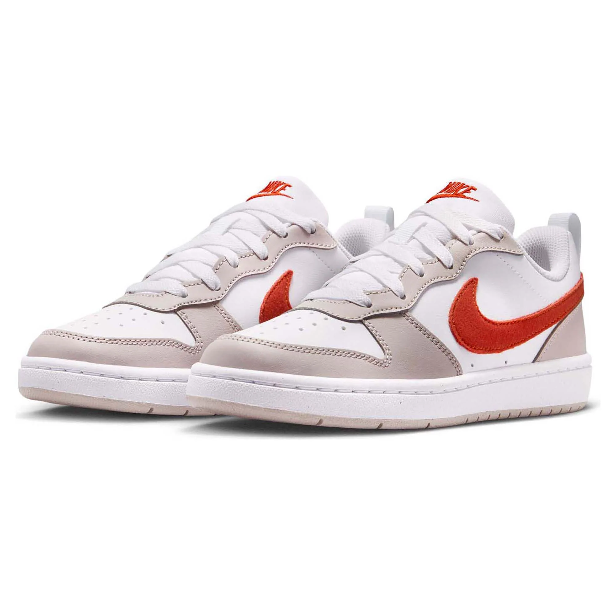 Court Borough Low Essential+ Junior's Sportswear Shoes - Image 3
