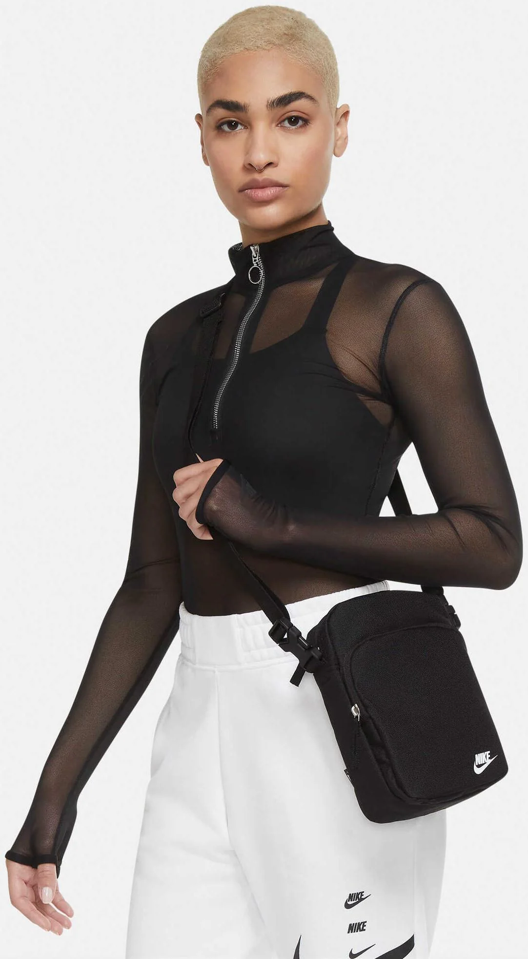Heritage 4L Crossbody Bag - Image 5