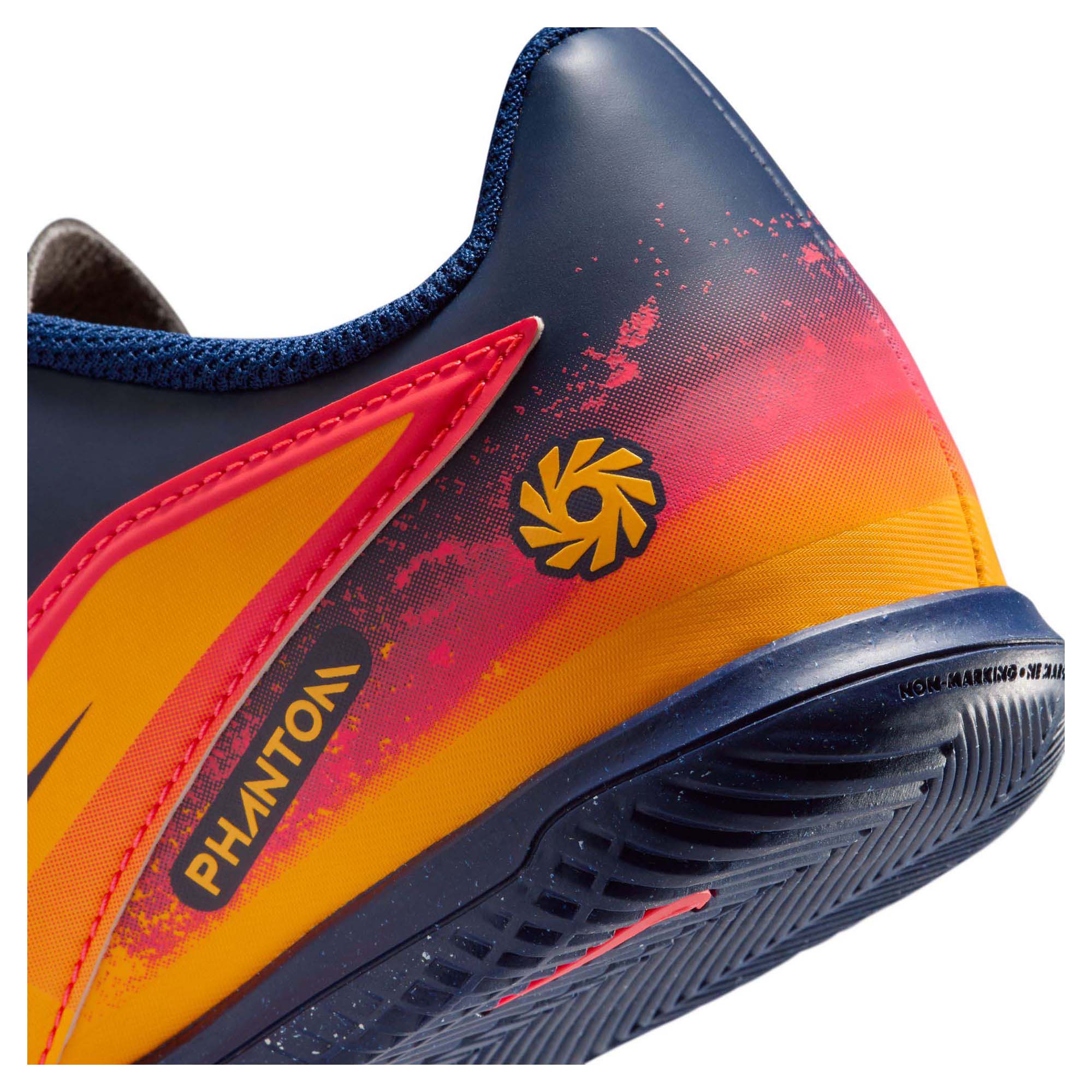 Jr. Phantom 6 Low Club Erling Haaland Indoor Junior's Football Boots - Image 8