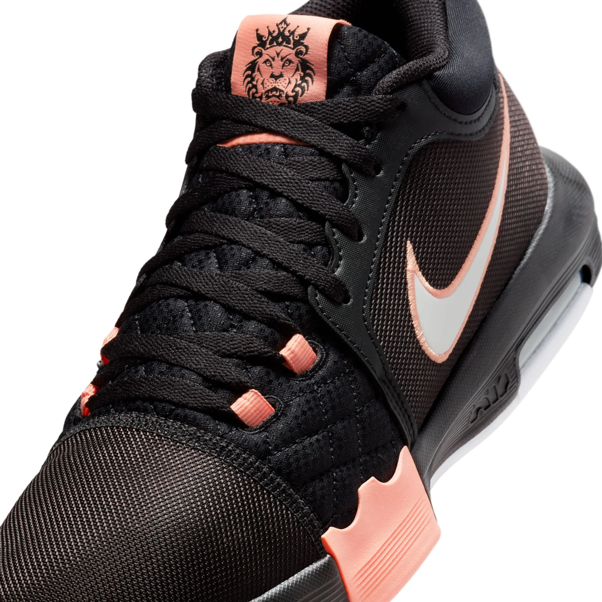 Lebron Witness VIII Basketball Shoes - Image 6