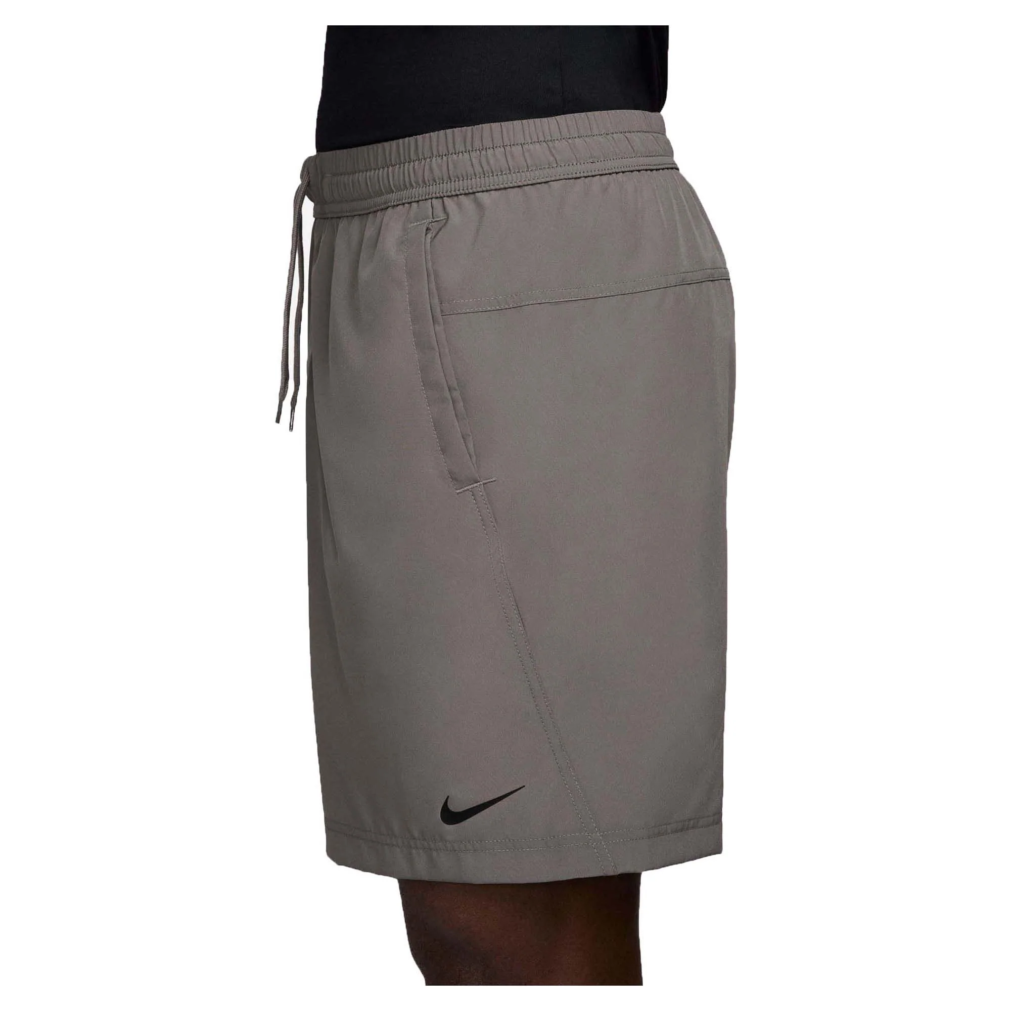 Men's Form 7 Inch Unlined Versatile Shorts - Image 4