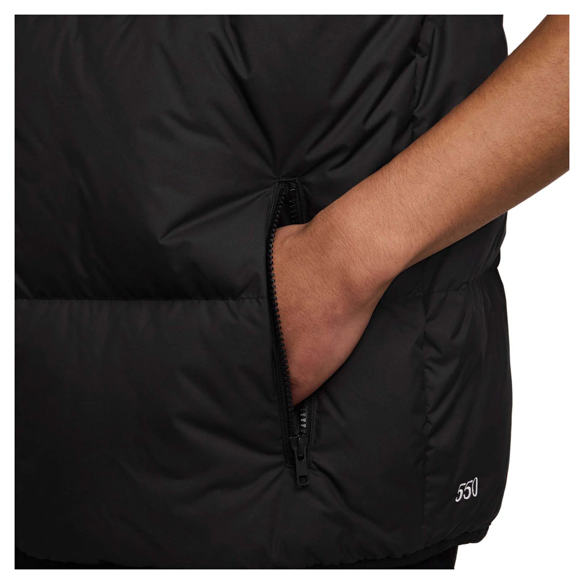 Men's Sportswear Club Therma-FIT Puffer Vest - Image 4