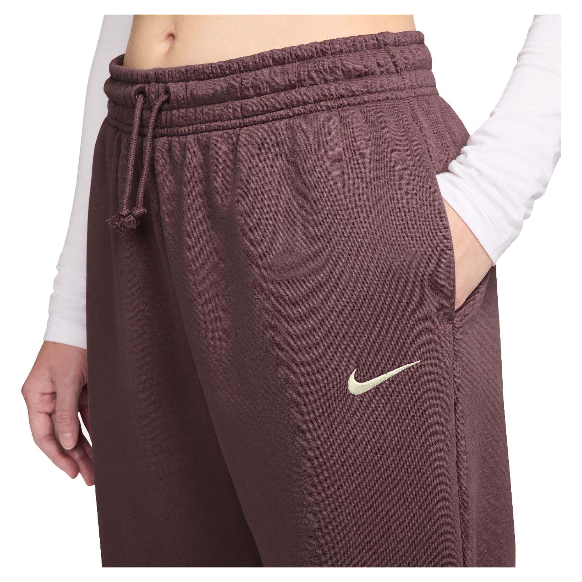 Women's Sportswear Phoenix Fleece High-Waisted Oversized Sweatpants - Image 3
