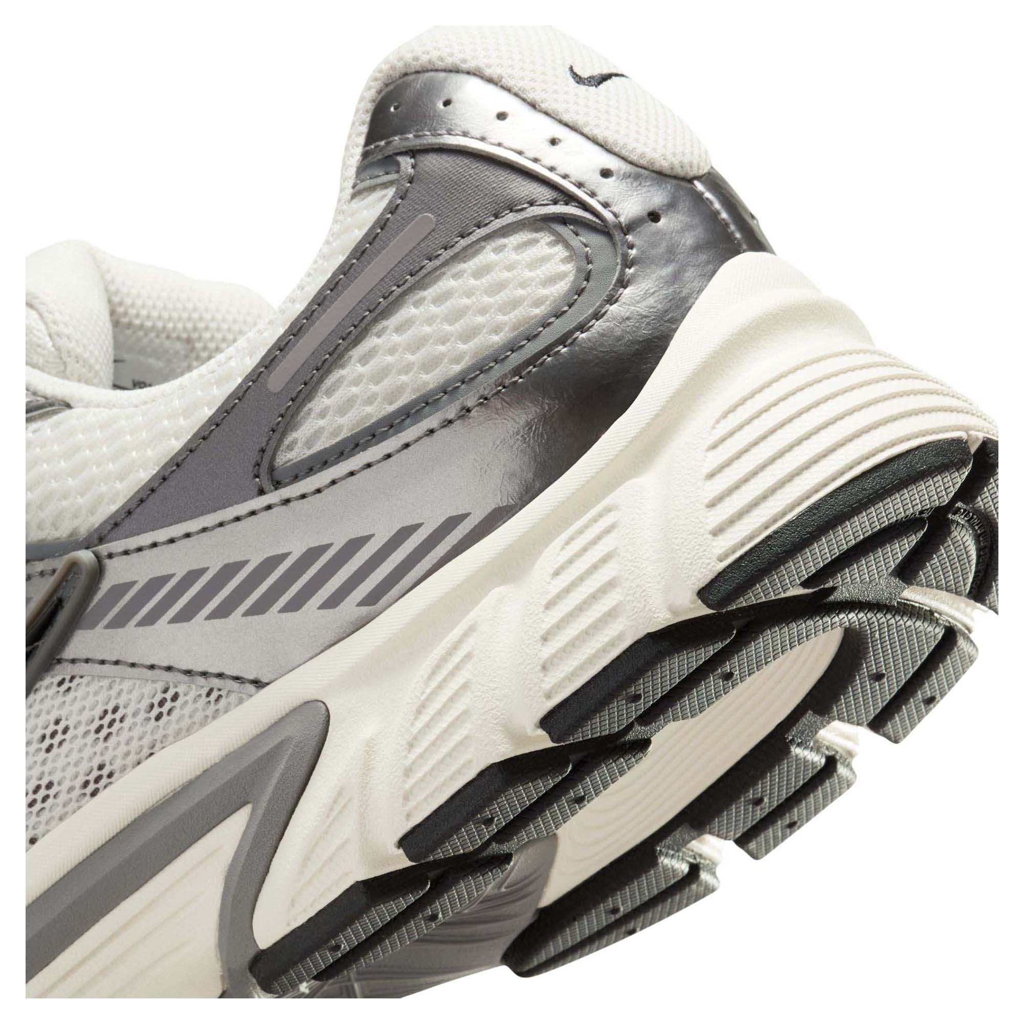 V5 RNR Men's Sportswear Shoes - Image 7