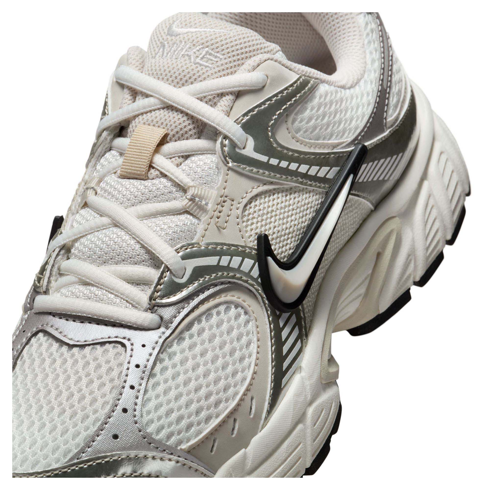 V5 RNR Women's Sportswear Shoes - Image 5