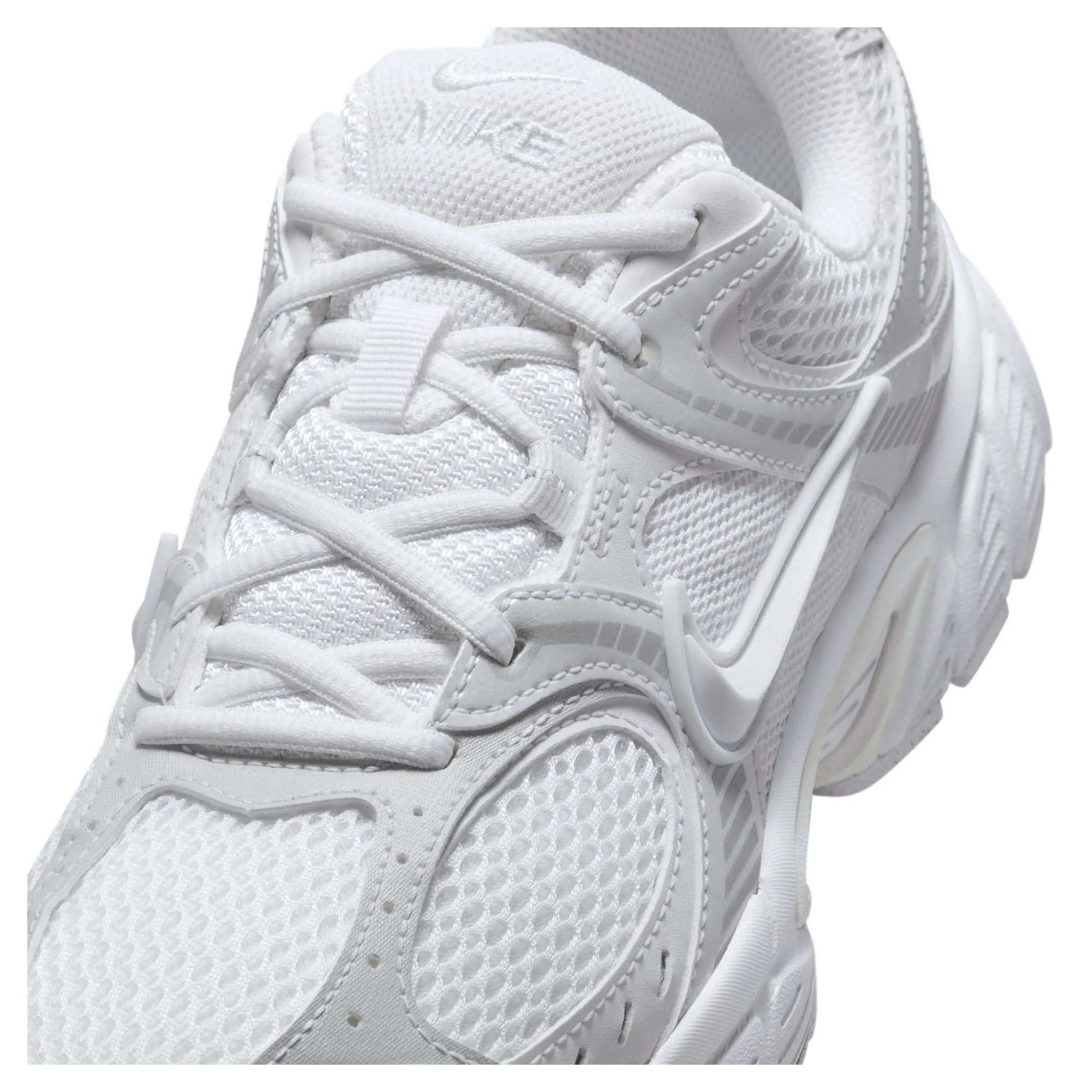 V5 RNR Women's Sportswear Shoes - Image 6