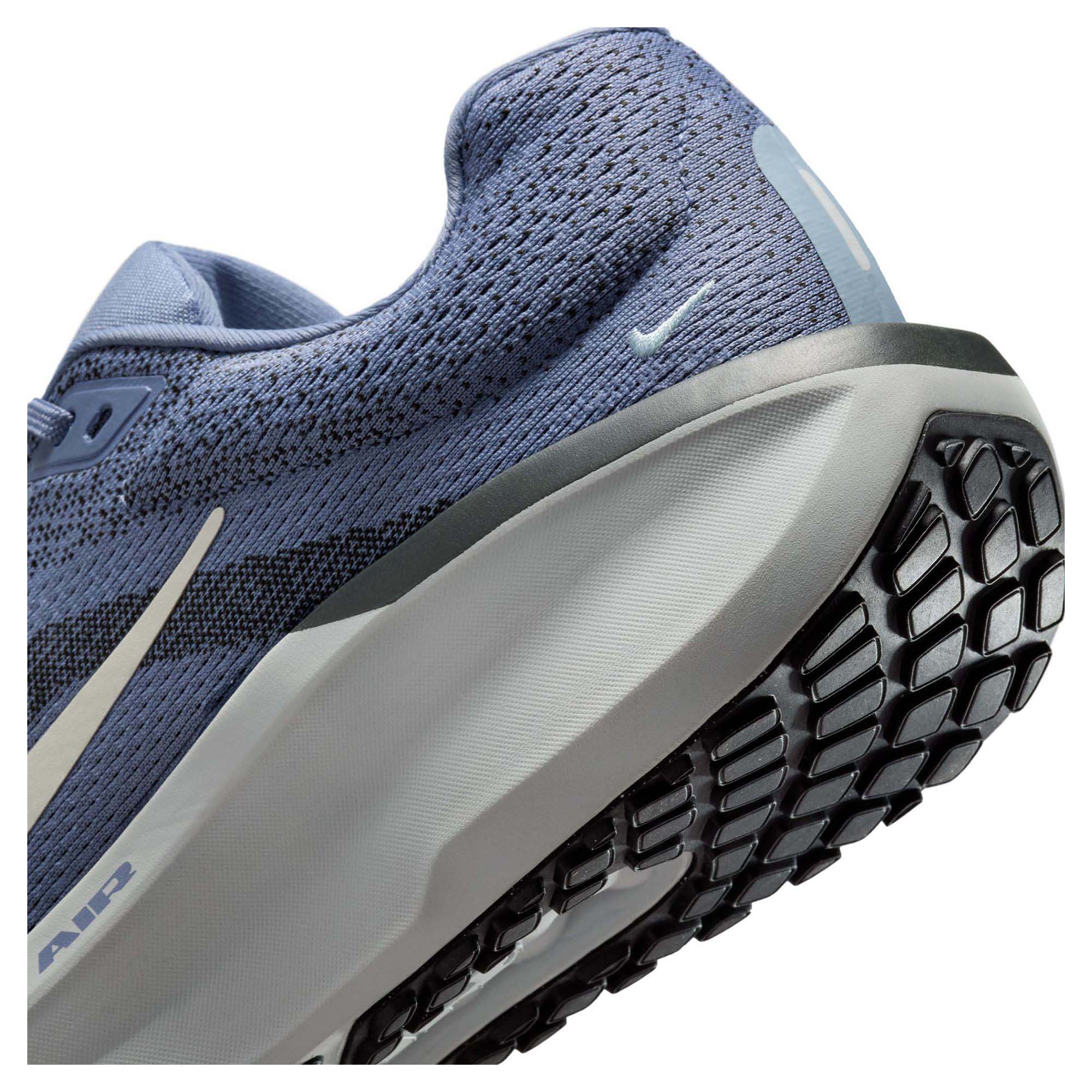Winflo 11 Men's Road Running Shoes - Image 4