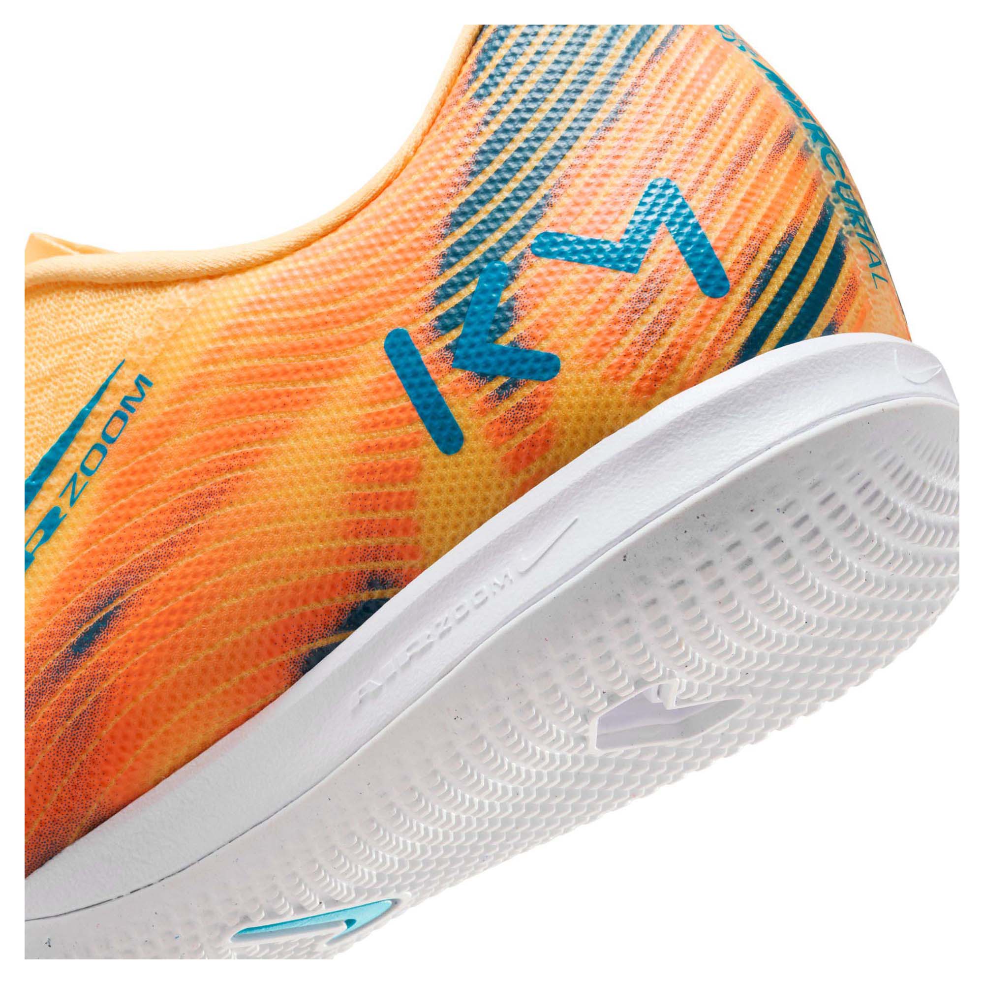 Mercurial Vapor 16 Academy Kylian Mbappé Indoor/Court Men's Football Boots - Image 8