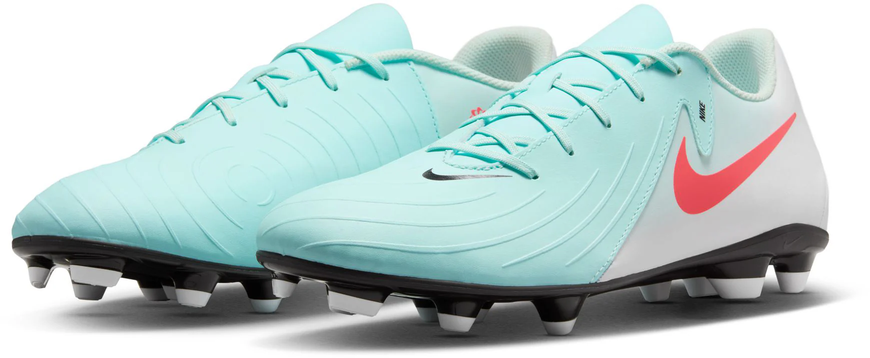 Phantom GX 2 Club MG Low-Top Men's Football Boots - Image 8