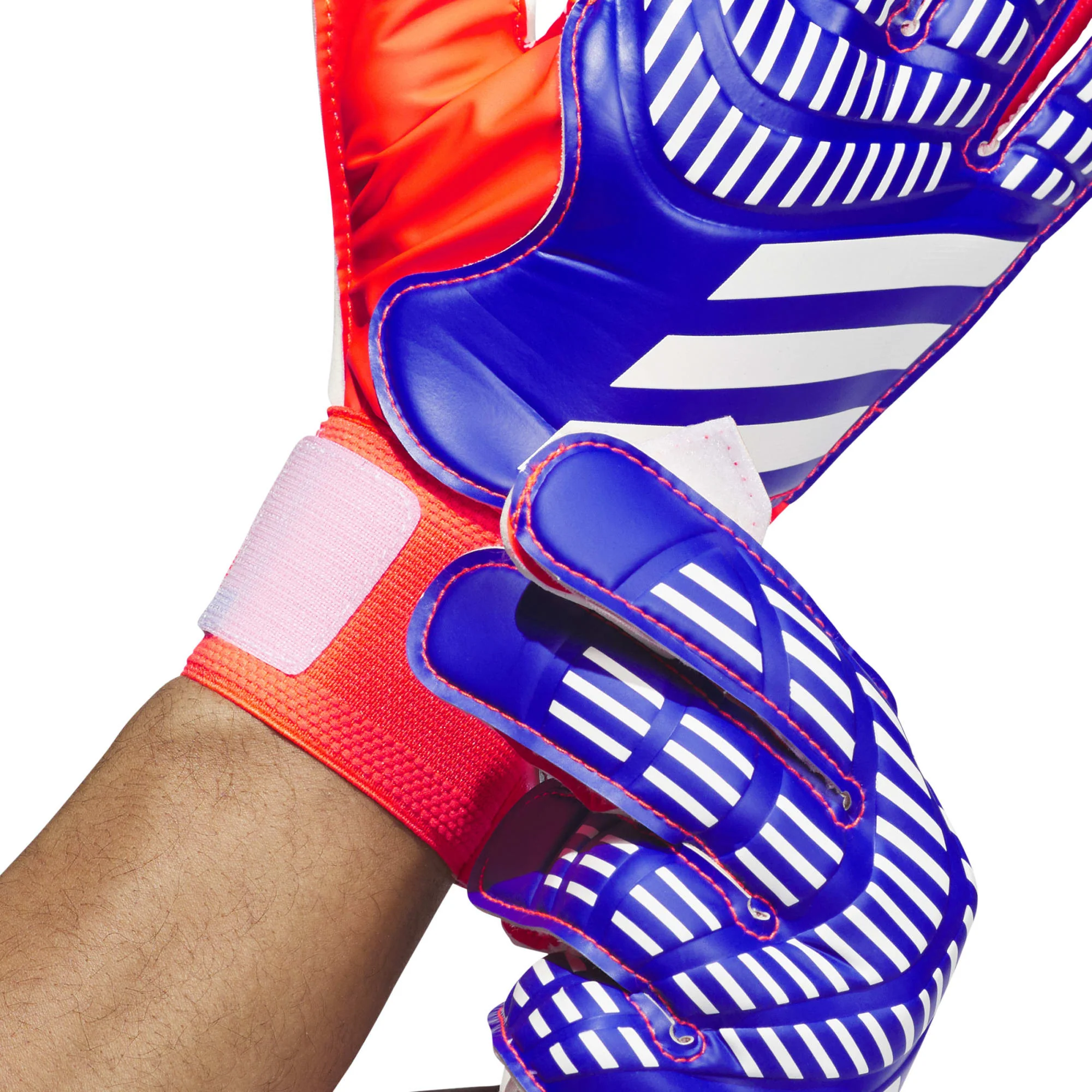 Predator Training Goalkeeper Gloves - Image 11