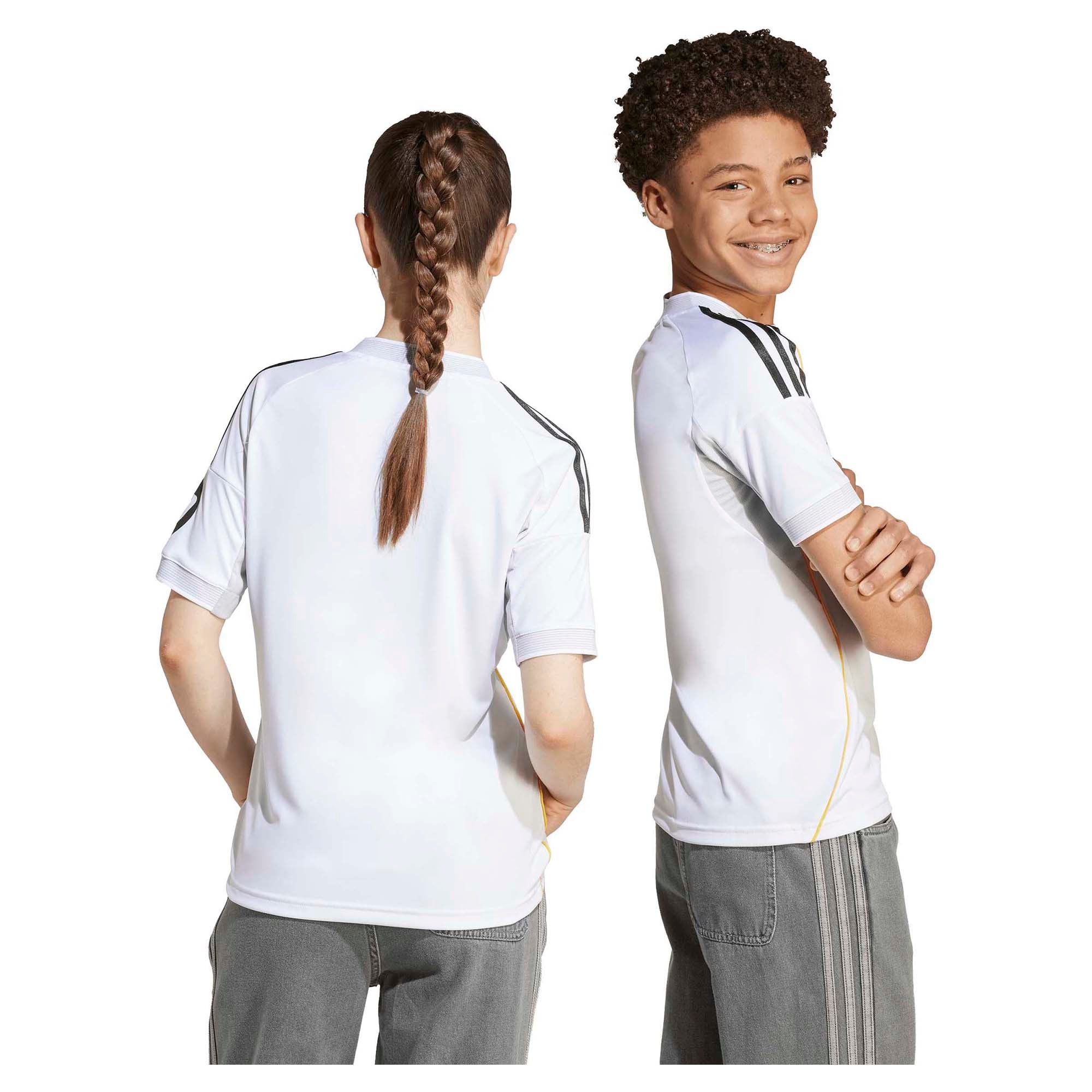 Junior's Real Madrid 2025/26 Home Soccer Jersey - Image 6