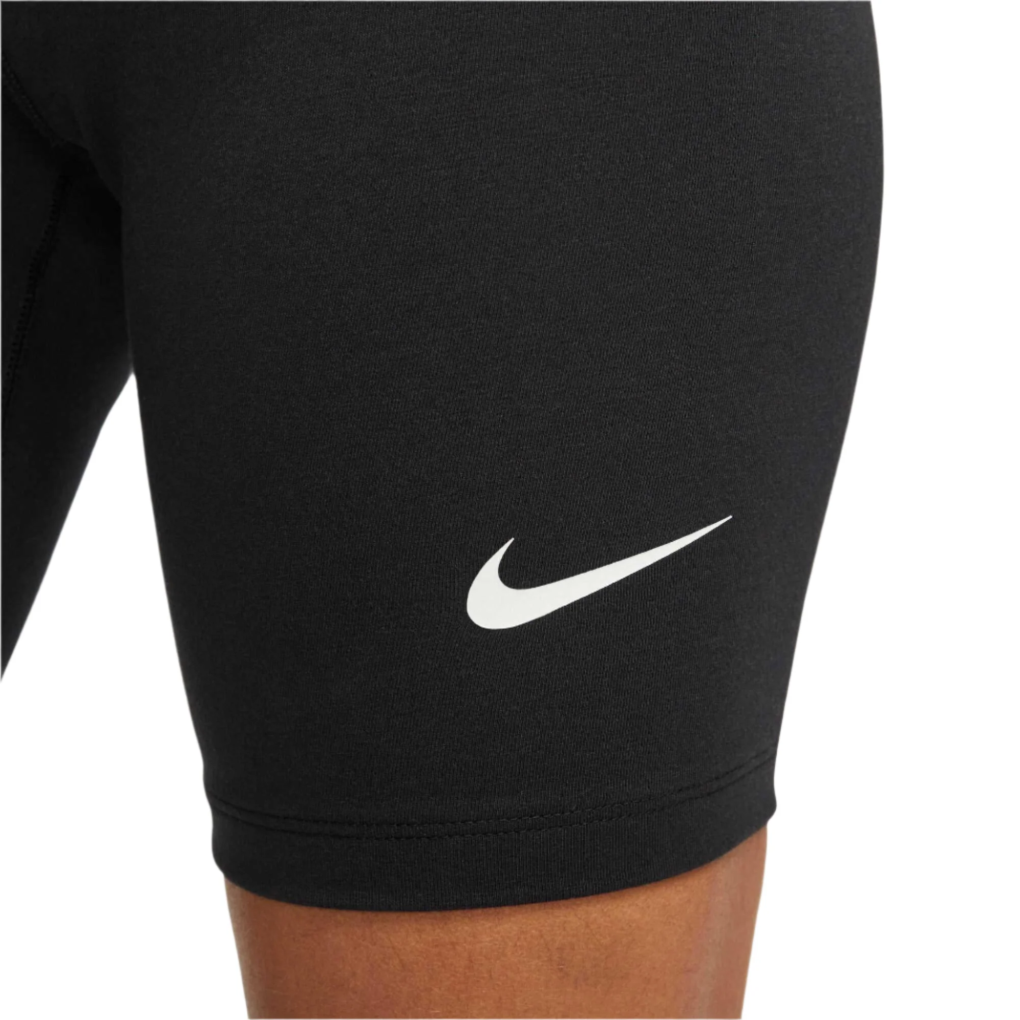 Women's Sportswear Classics High-Waisted 8 Inch Biker Shorts - Image 4