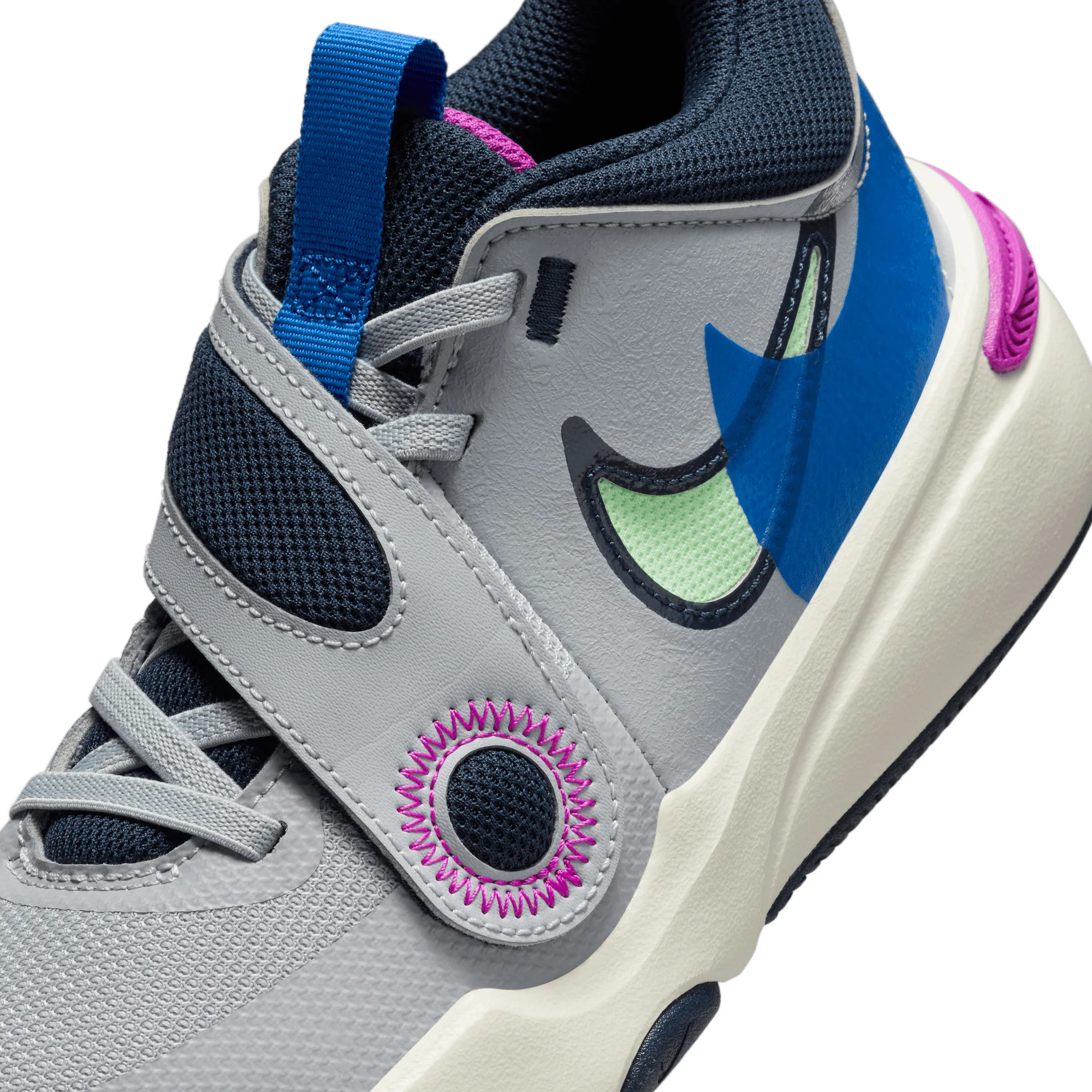 Team Hustle D 11 SE Big Kids' Basketball Shoes - Image 6