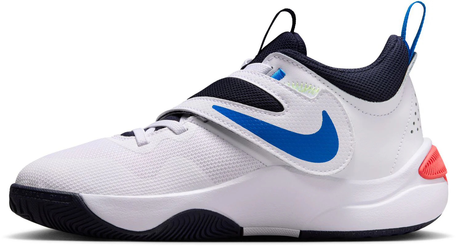 Team Hustle D 11 Junior's Basketball Shoes - Image 2