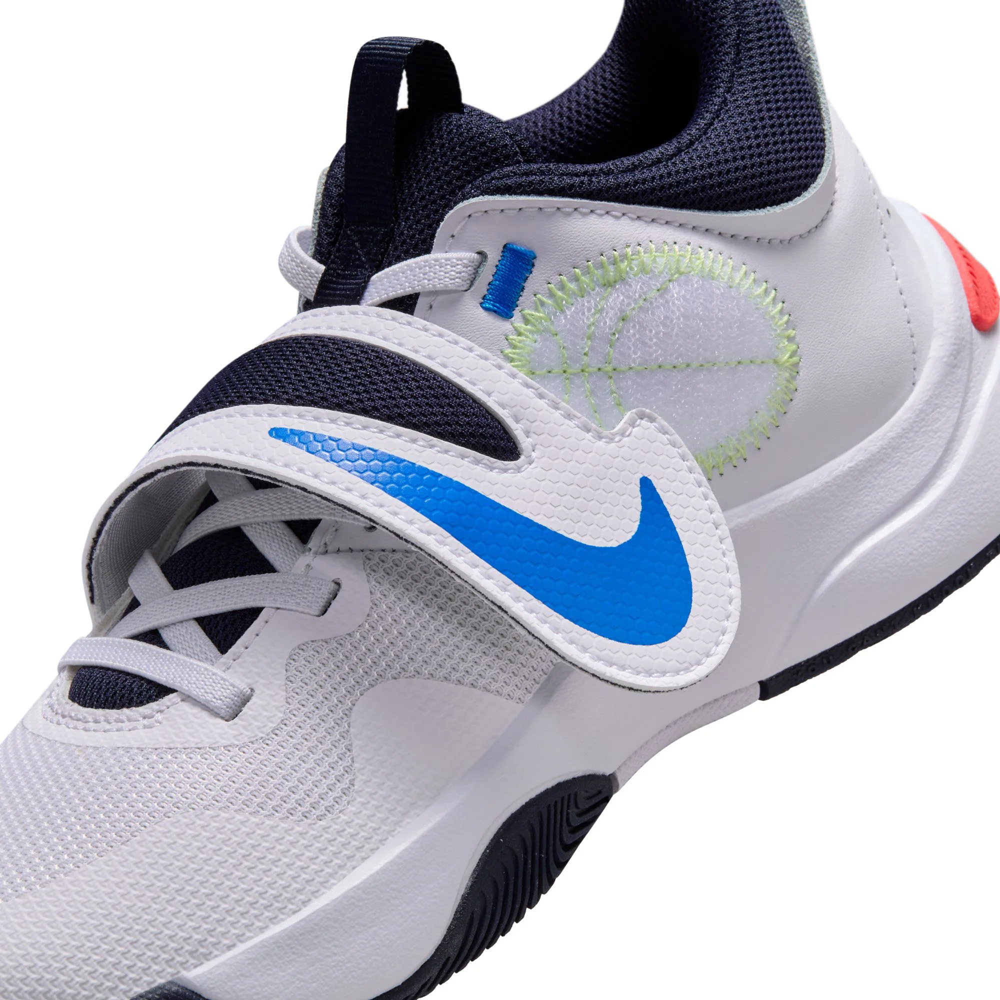 Team Hustle D 11 Junior's Basketball Shoes - Image 8
