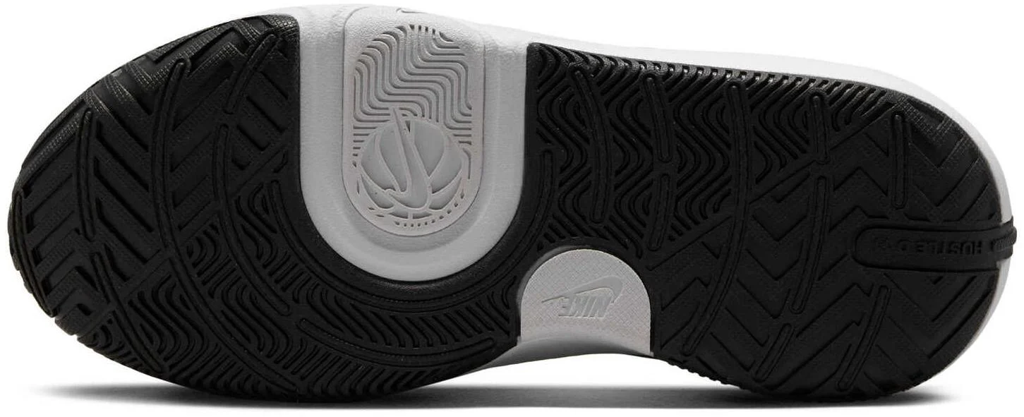 Team Hustle D 11 Junior's Basketball Shoes - Image 6