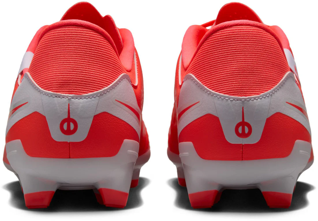 Tiempo Legend 10 Academy Multi Ground Low Top Men's Football Boots - Image 3