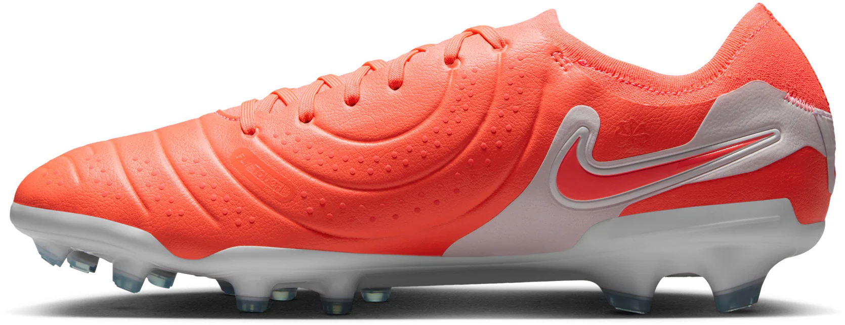 Tiempo Legend 10 Pro FG Low-Top Men's Football Boots - Image 2