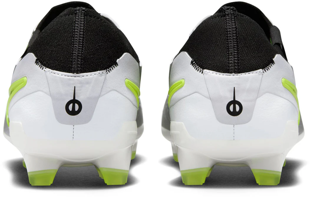 Tiempo Legend 10 Pro FG Low-Top Men's Football Boots - Image 3